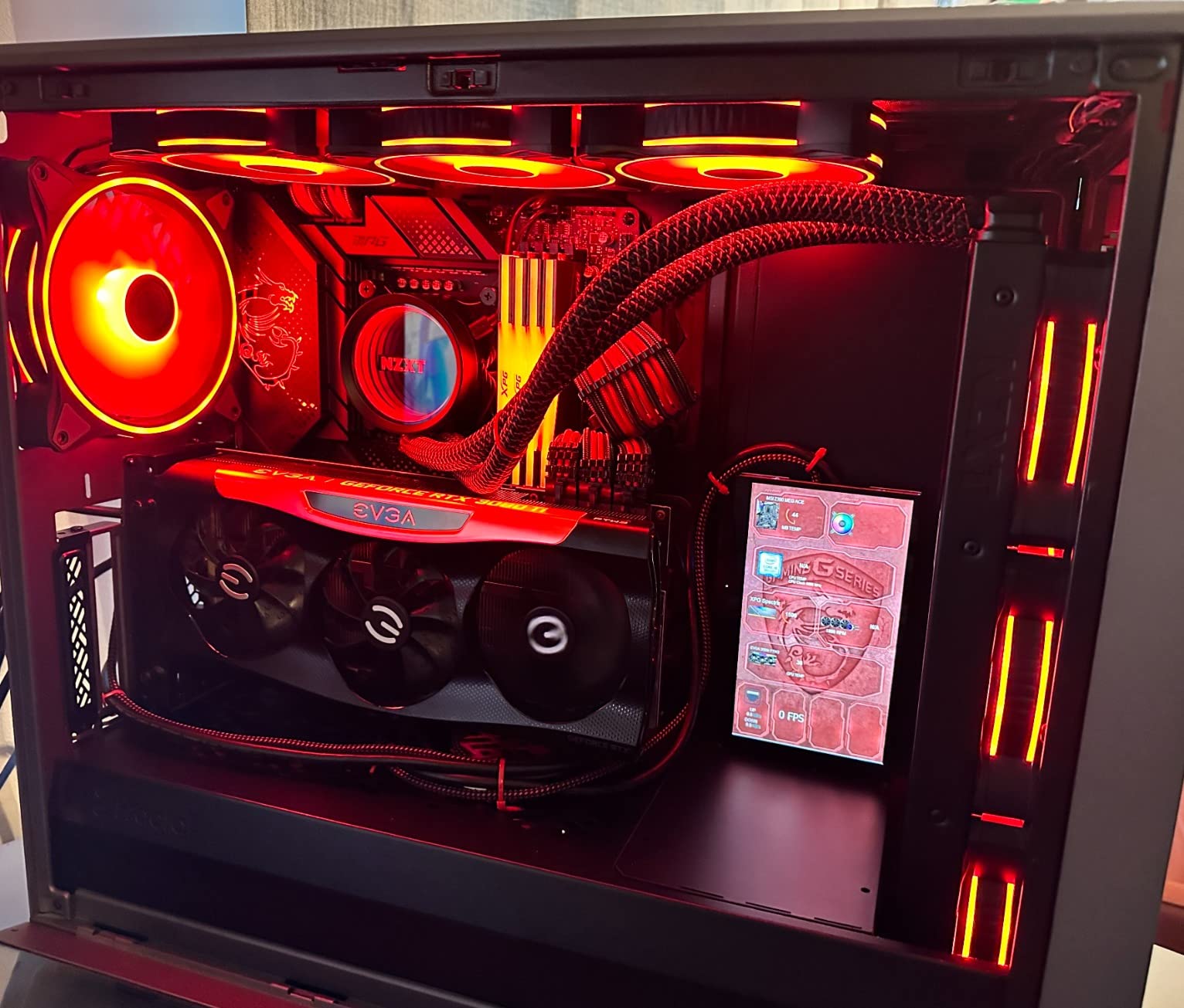 Intel Core i9-12900K Gaming Desktop Processor 16 (8P+8E) Cores up to 5.2 GHz customer photo 1