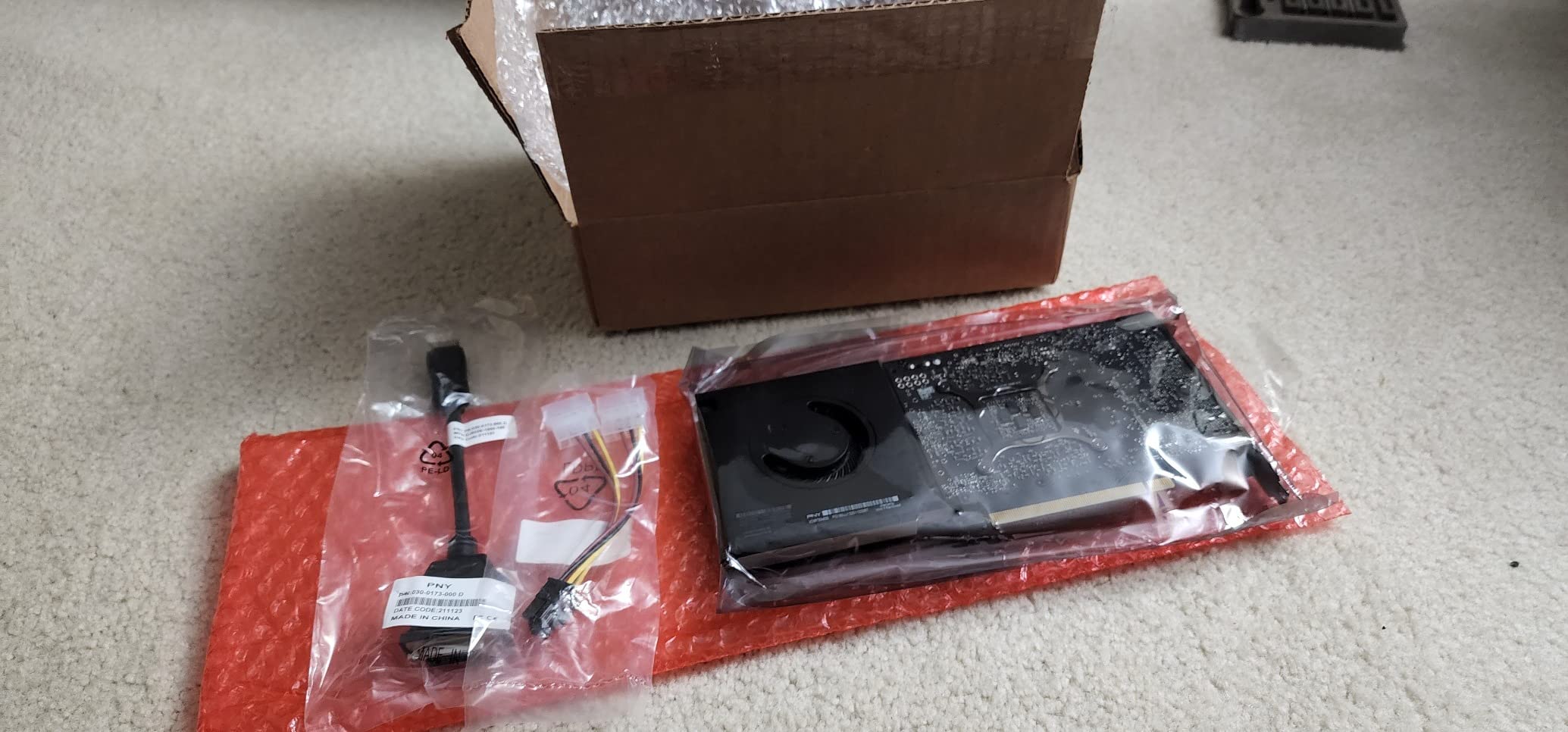 PNY NVIDIA RTX A4000 customer photo 1