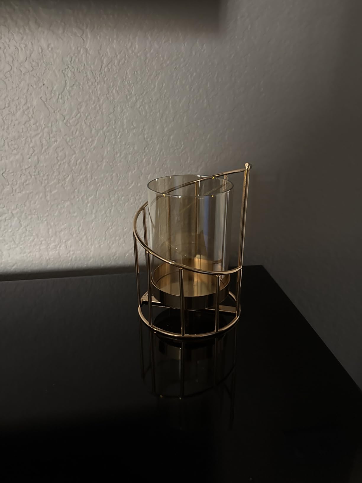 MrMrKura Metal Wire Candle Holder Set of 2, Glass Pillar Candle Holders Gold Decorative Tea Light Candleholders for Home Decor Table Decorations Centerpiece customer photo 2