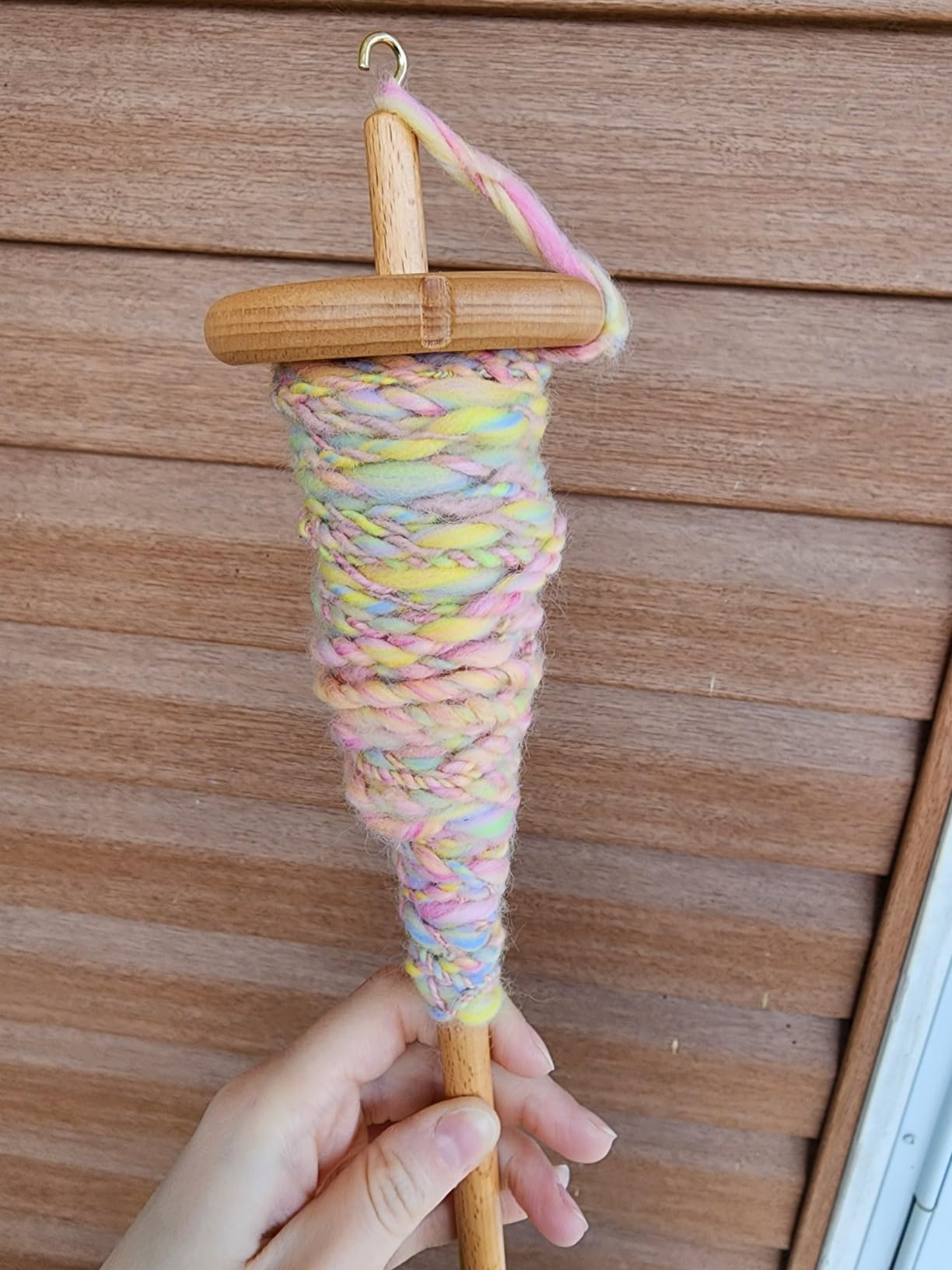 DICHA 3 Inch Drop Spindle Kit- High Low Whorl Wooden Spindles with 5.6 Oz Merino Wool/Top and Instructions-Weaving Spinning Wheels for Beginners-All in A Gift Box-Perfect Spinner Gifts customer photo 2