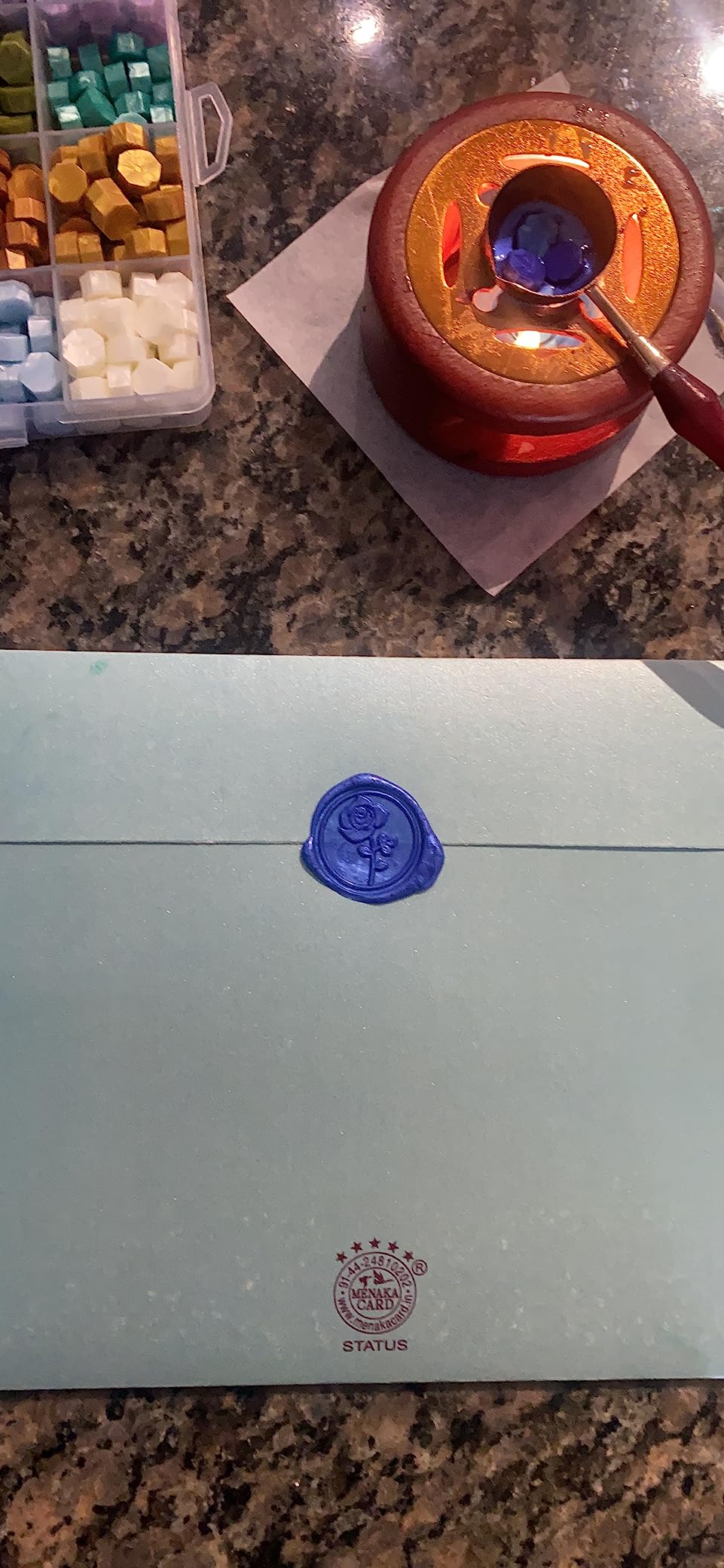 Comealltime Wax Seal Kit with Gift Box, 624 Pcs 24 Colors Sealing Beads, 2 Pcs Stamps, Sealing Wax Warmer, Metallic Pen, Envelope, Candles for Wedding Birthday Gift and DIY Craft, Sellado de Cera customer photo 2