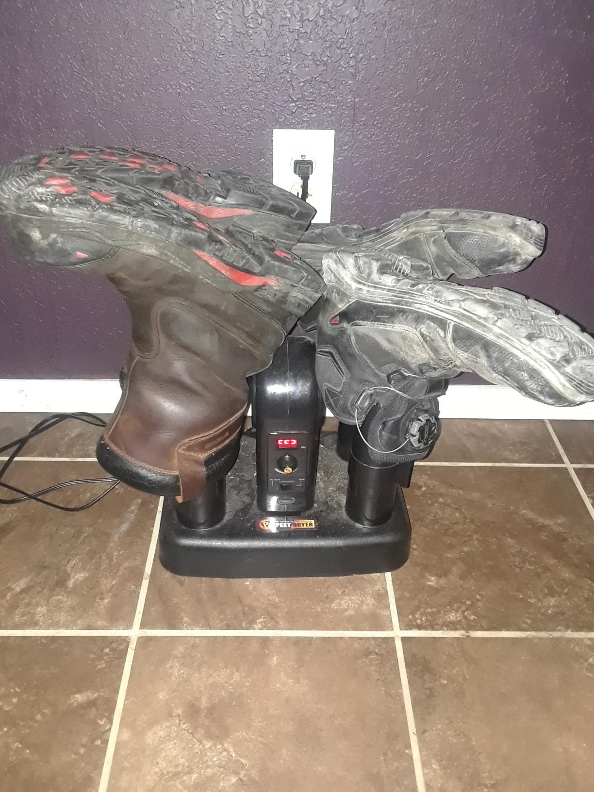 PEET, Advantage Plus 4-Shoe Electric Shoe and Boot Dryer with Fan & Heat Settings, Made in the USA customer photo 1
