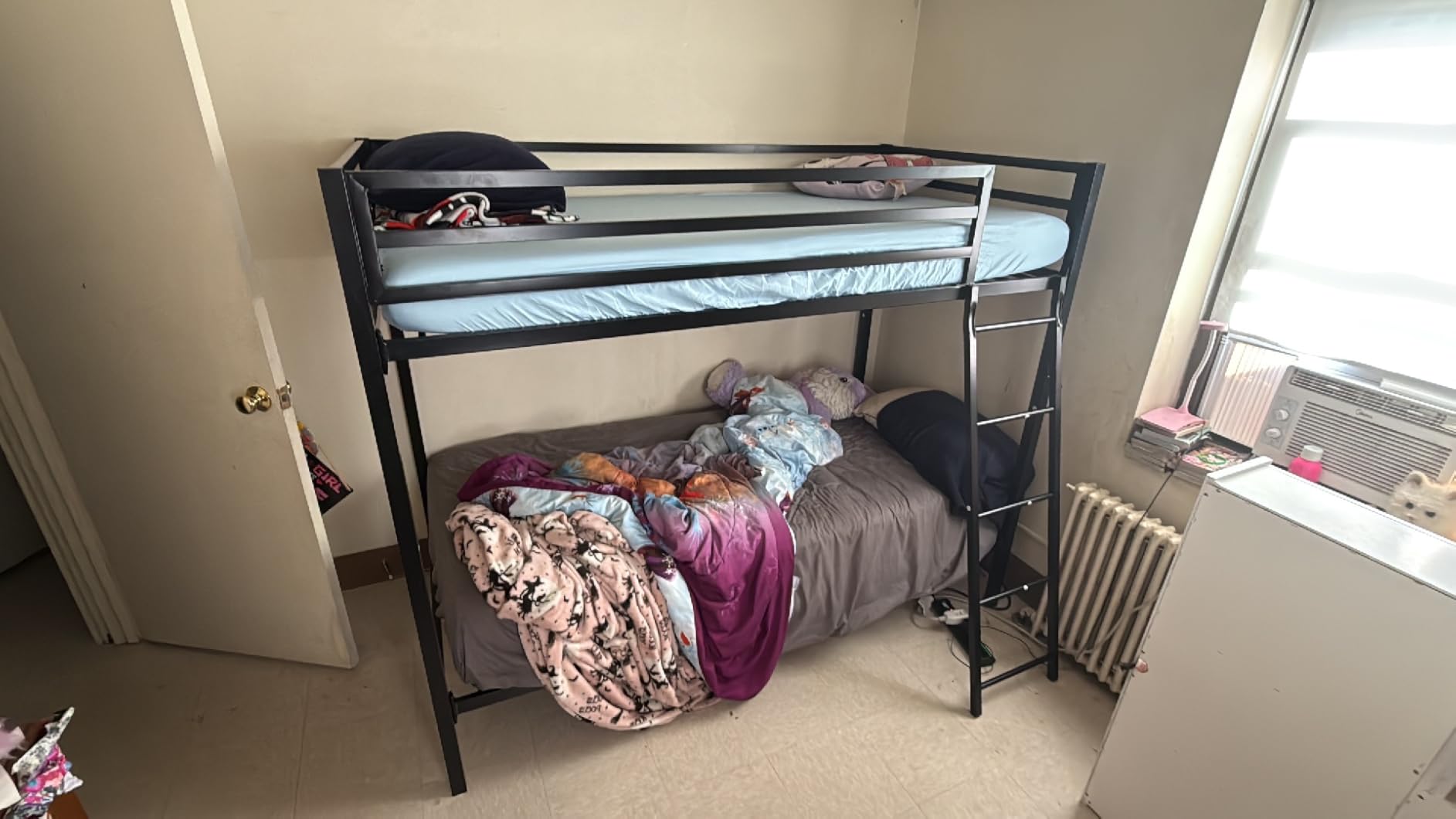 SHA CERLIN Loft Bunk Bed Twin Over Twin Size with Ladder and Guardrail, Heavy Duty Metal Slats Support No Box Spring Needed Small Space Saving Furniture for Bedroom Dorm, Black customer photo 2