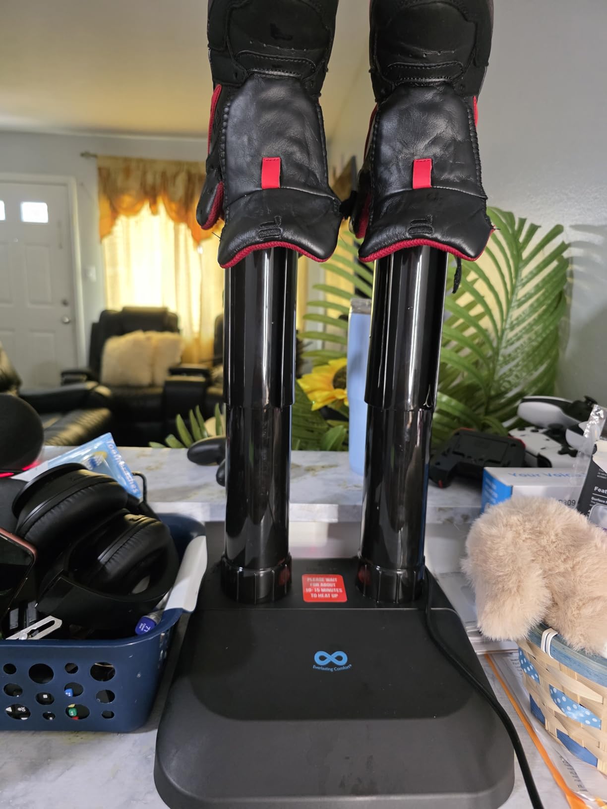 Everlasting Comfort Boot Dryer for Work Boots - Silent & Energy-Efficient Boot Warmer with Fanless Convection Design customer photo 1