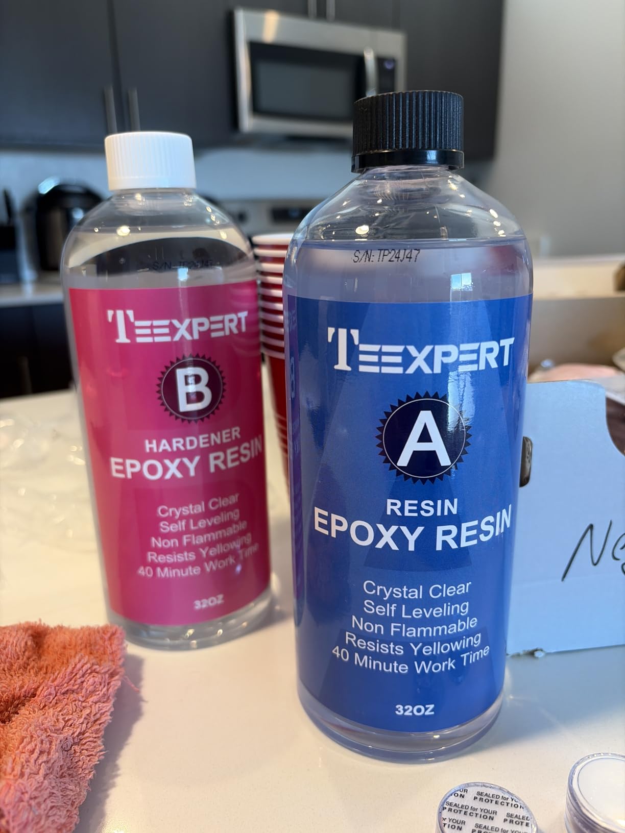 Teexpert Epoxy Resin Crystal Clear: 64OZ Epoxy Resin kit Fast Curing Heat Resistant for Casting Coating Art DIY Craft Jewelry Wood Table Top Flower Preservation- 2 Part(32OZ Resin and 32OZ Hardener) customer photo 2