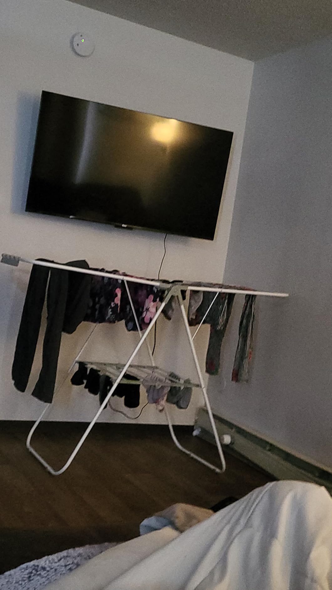 SONGMICS Clothes Drying Rack, with Sock Clips, Metal Laundry Rack, Foldable, Space-Saving, Free-Standing Airer, with 2 Height-Adjustable Gullwings, Indoor Outdoor Use, Silver and White ULLR052W01 customer photo 1