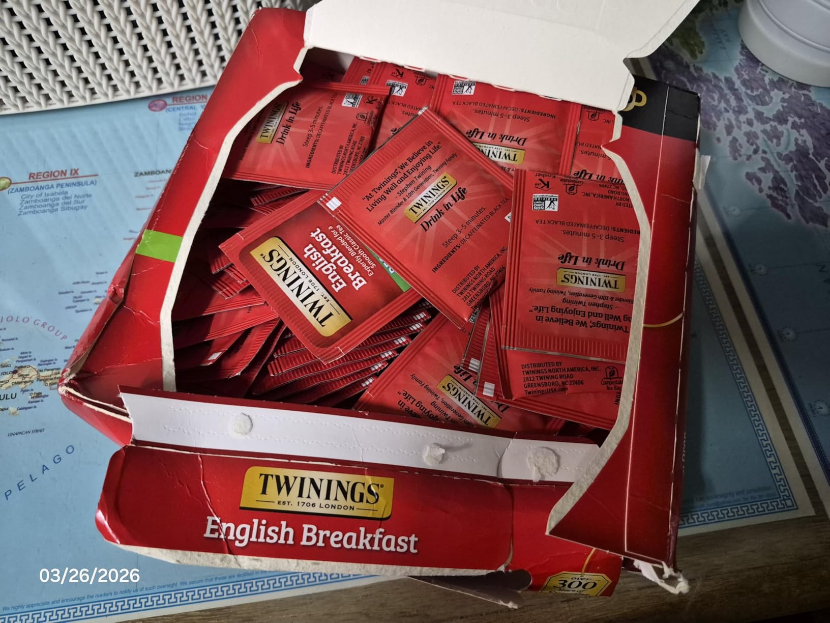 Twinings Decaffeinated English Breakfast Black Tea Individually Wrapped Bags, 100 Count (Pack of 1), Smooth, Flavourful Black Tea, Enjoy Hot or Iced, 100 Teabags customer photo 1