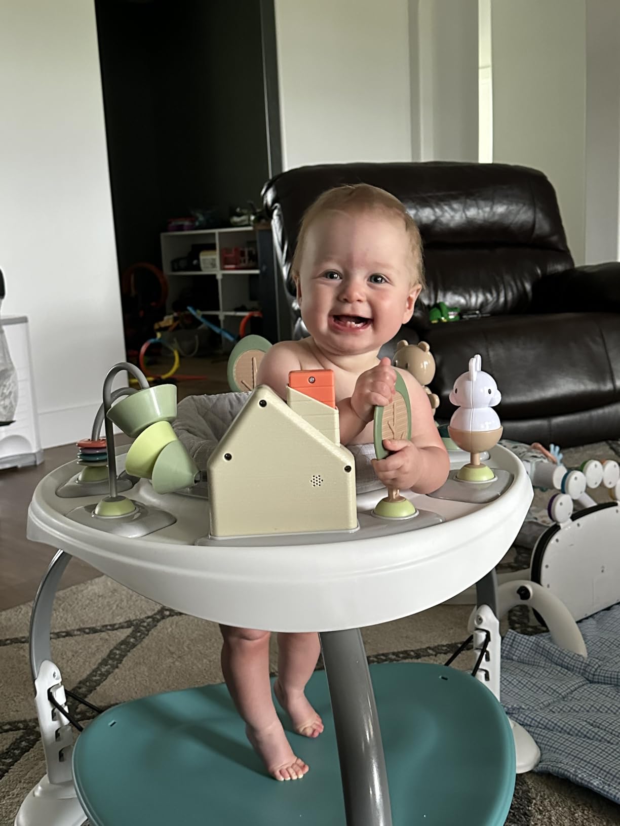 Ingenuity Spring & Sprout 2-in-1 Baby Activity Center Jumper and Table with Infant Toys - Ages 6 Months +, First Forest customer photo 2