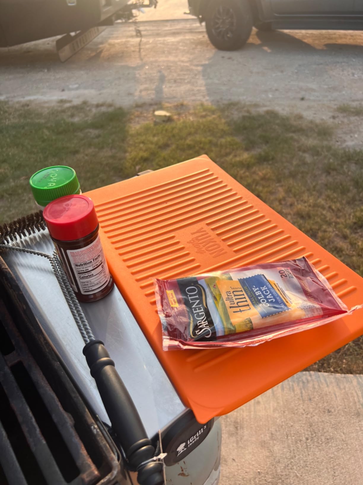 Yukon Glory Prep 'N Serve BBQ Prep and Serve Tray Set - Marinating Tray with Lid + Stainless Steel Serving Platter - Stackable, Dishwasher Safe - Great Gift for Men Who Grill customer photo 1