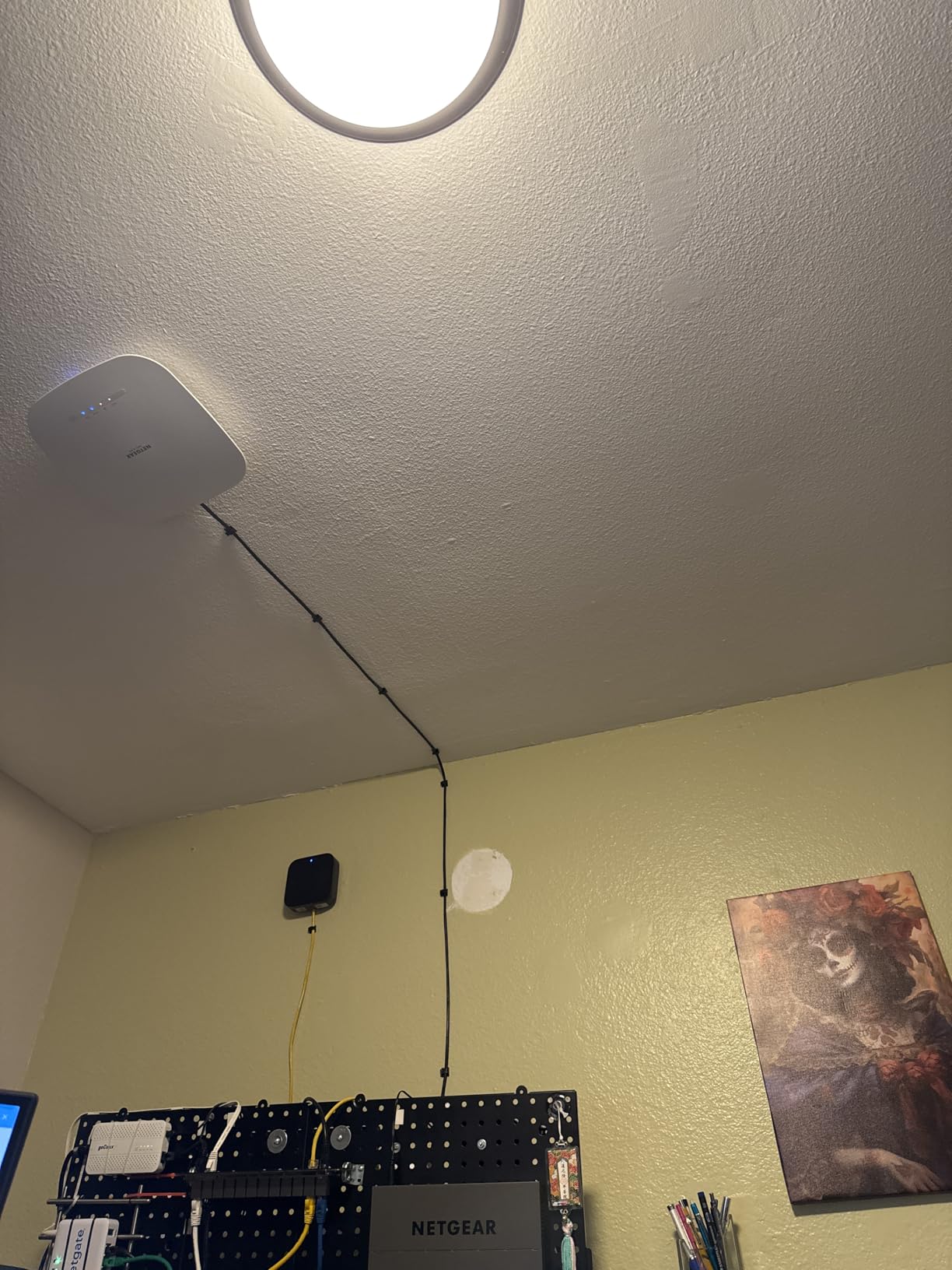 NETGEAR Cloud Managed Wireless Access Point (WAX630EP) - WiFi 6E Tri-Band AXE7800 Speed | Mesh | 802.11ax | MU-MIMO | Insight Remote Management | PoE++ | Includes Power Adapter customer photo 1
