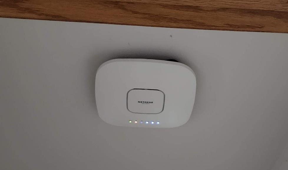 NETGEAR Cloud Managed Wireless Access Point (WAX630EP) - WiFi 6E Tri-Band AXE7800 Speed | Mesh | 802.11ax | MU-MIMO | Insight Remote Management | PoE++ | Includes Power Adapter customer photo 2