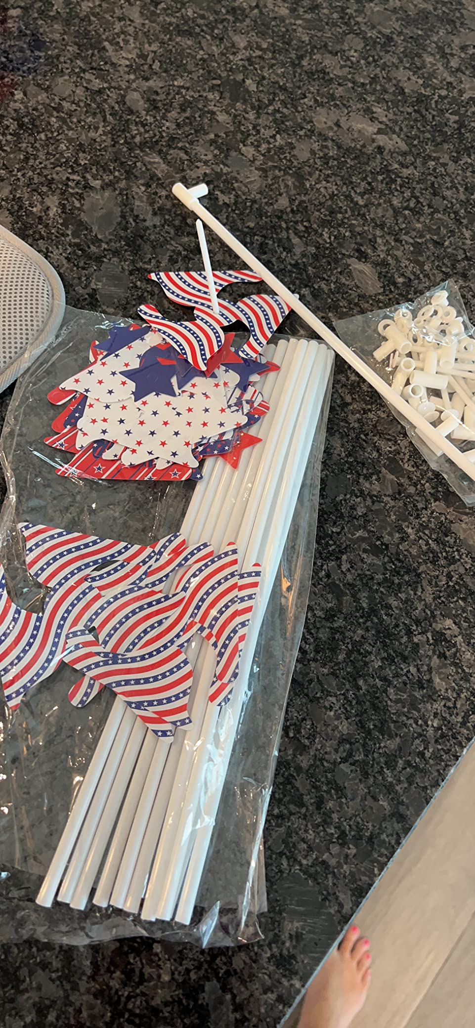 MGparty 4th of July Accessories, 138Pcs Patriotic Party Favors Supplies Set Fourth of July Decorations Independence Day Celebrations Memorial Day Decor Classroom Prizes for kids customer photo 2