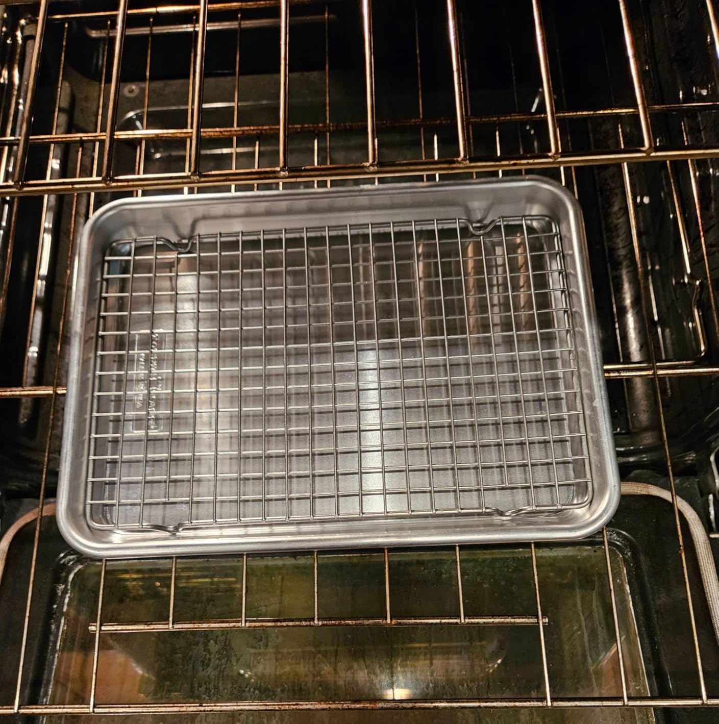 Nordic Ware Naturals Quarter Sheet with Oven-Safe Nonstick Grid customer photo 1