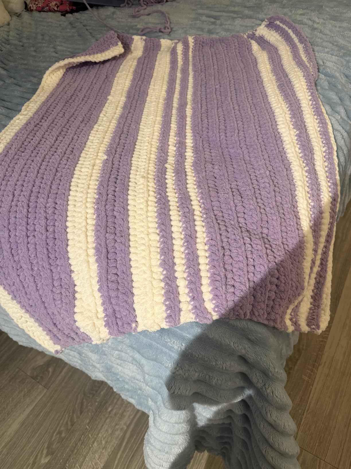 Bernat BABY BLANKET BB Buttercup Yarn - 1 Pack of 10.5oz/300g - Polyester - #6 Super Bulky - 220 Yards - Knitting/Crochet customer photo 2