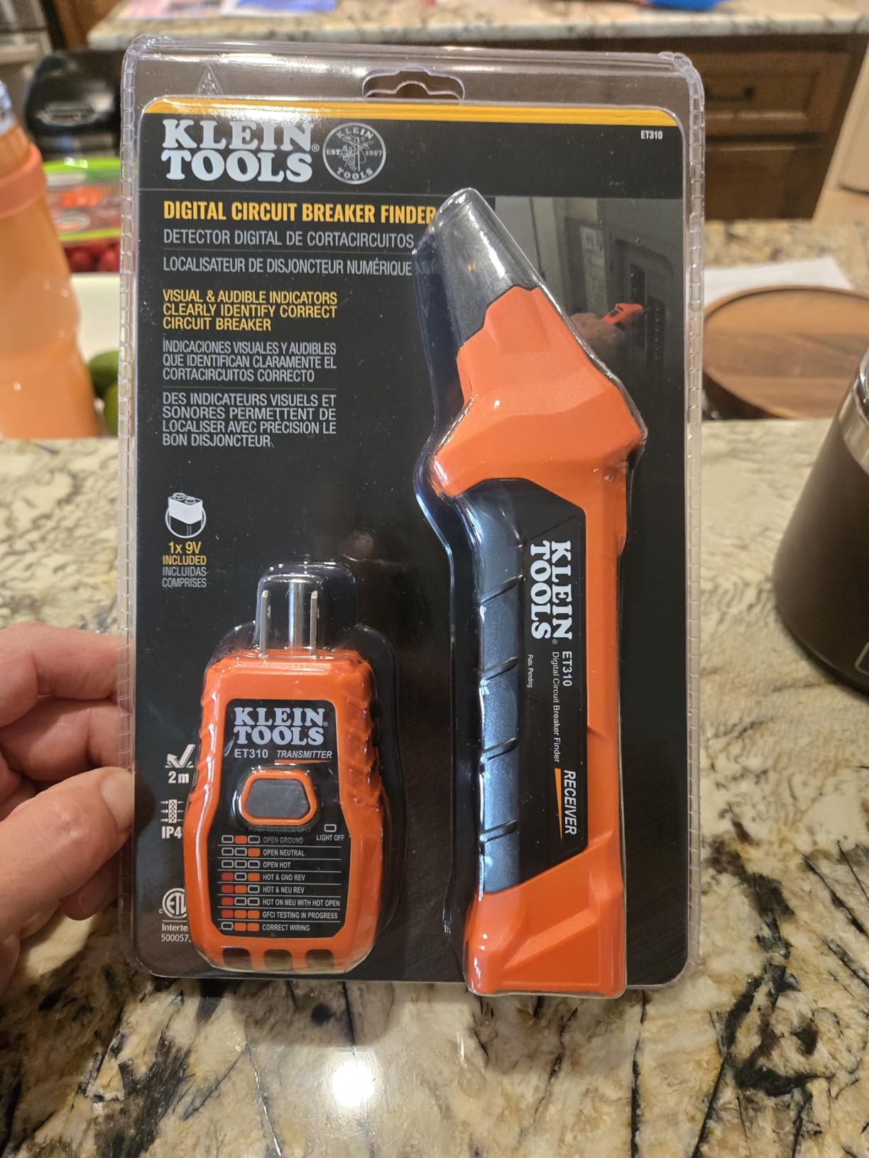 Klein Tools 80064 AC Circuit Breaker Kit with GFCI Digital Circuit Breaker Finder, Non-Contact Voltage Tester Pen and Zipper Bag, 3-Piece customer photo 1