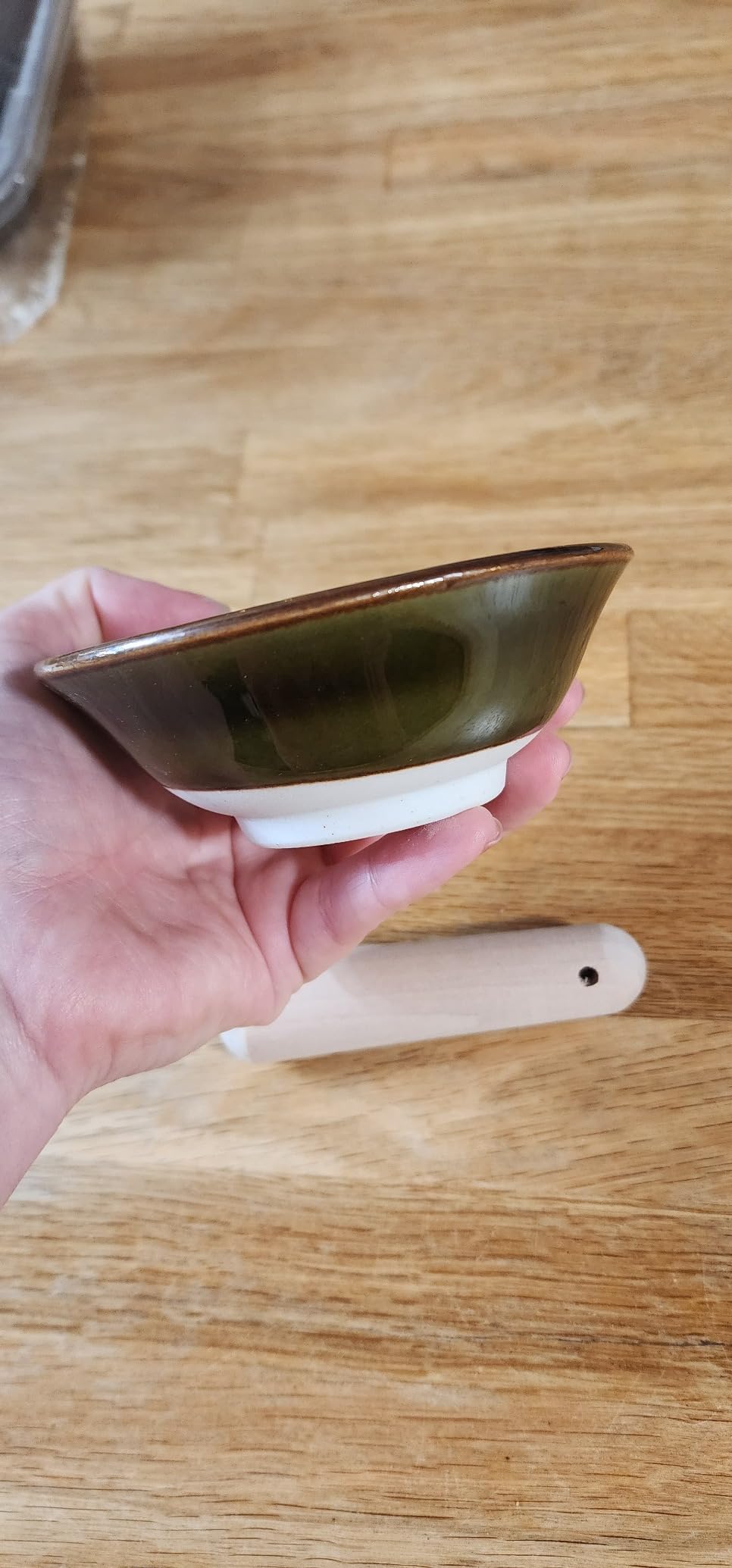 Asayu Japan Ceramic Mortar Bowl 4.29in (109mm) with Wooden Pestle, Made in Japan Dishwasher and Microwave Safe Ripple Ridge Suribachi and Surikogi Set - Red Mortar and Pestle Set customer photo 1
