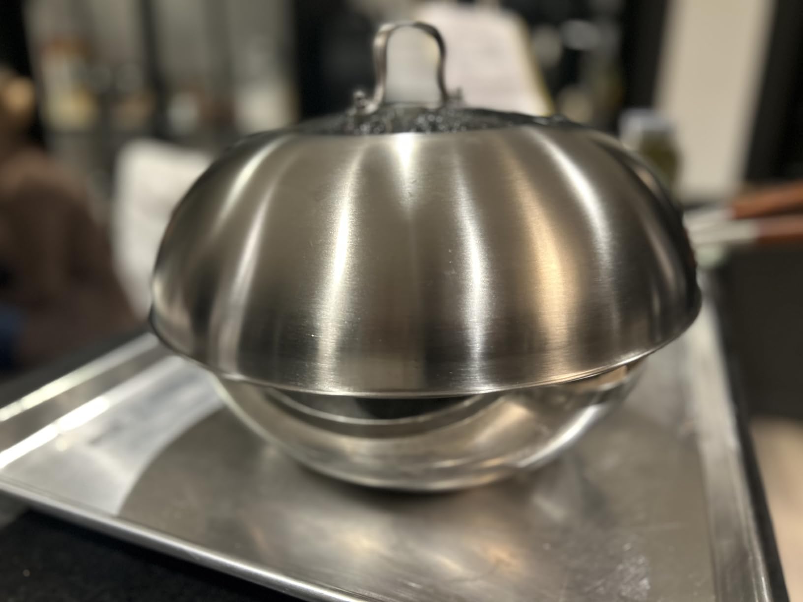 YOSUKATA Wok Lid 12.8 In for 13.5-In Wok - Premium Stainless Steel Cover with Tempered Glass Insert Steam Holes and Ergonomic Handle customer photo 1