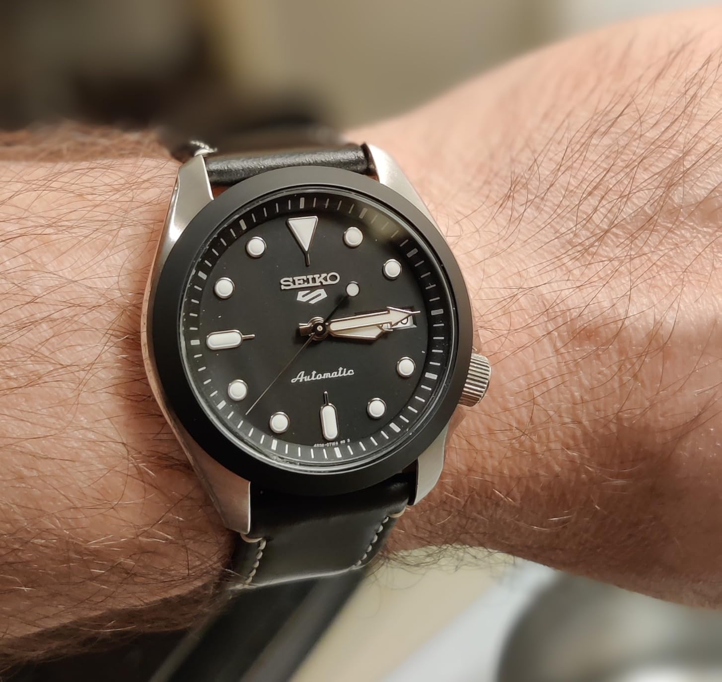 LYECUN Watch Press Tool, Crystal Press, Back Case Closer for Closing the Cover, Only for Round Dials customer photo 2