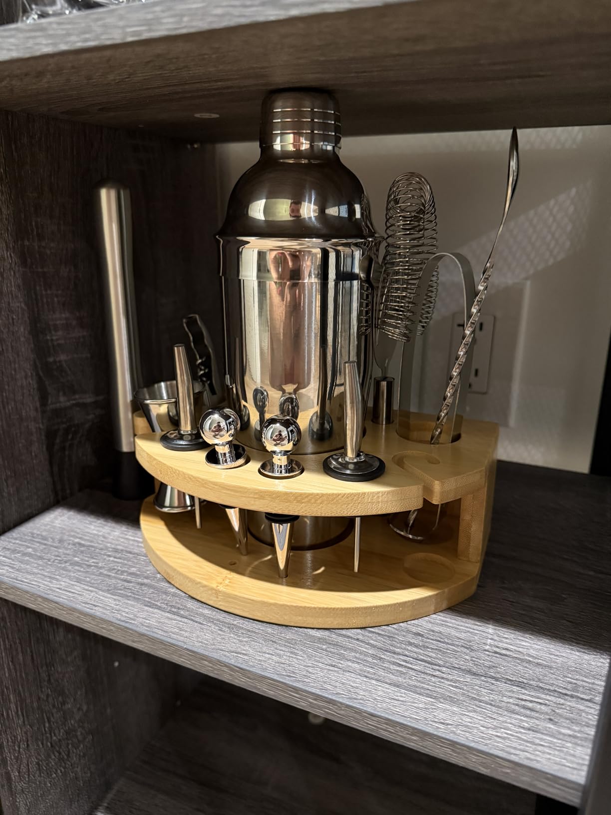 Bartender Kit with Bamboo Stand, 12 Piece 25oz Cocktail Shaker Set with All Essential Bar Tools Set for Drink Mixing, Ideal Gifts for Cocktail Lovers, Home Bar Bartending Kit with Cocktail Recipes customer photo 1