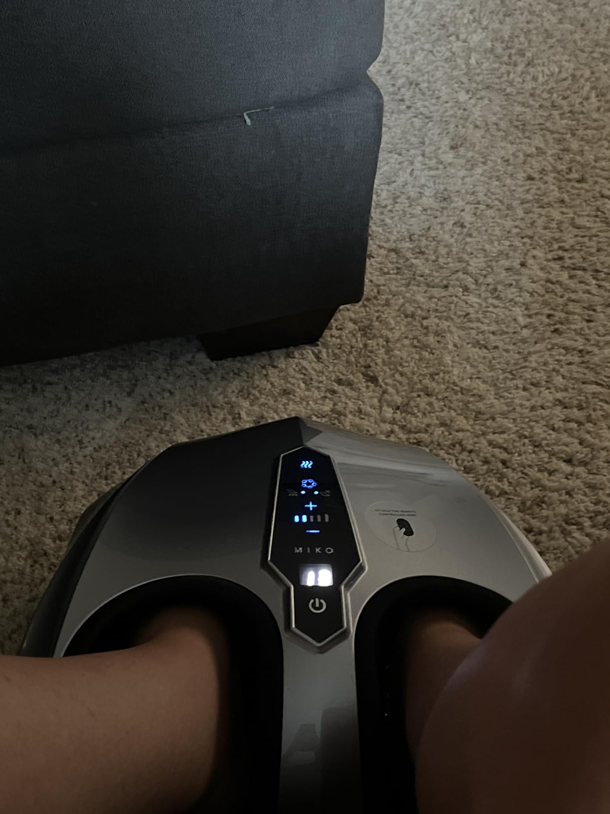 MIKO Shiatsu Foot Massager with Heat and Air Compression customer photo 2