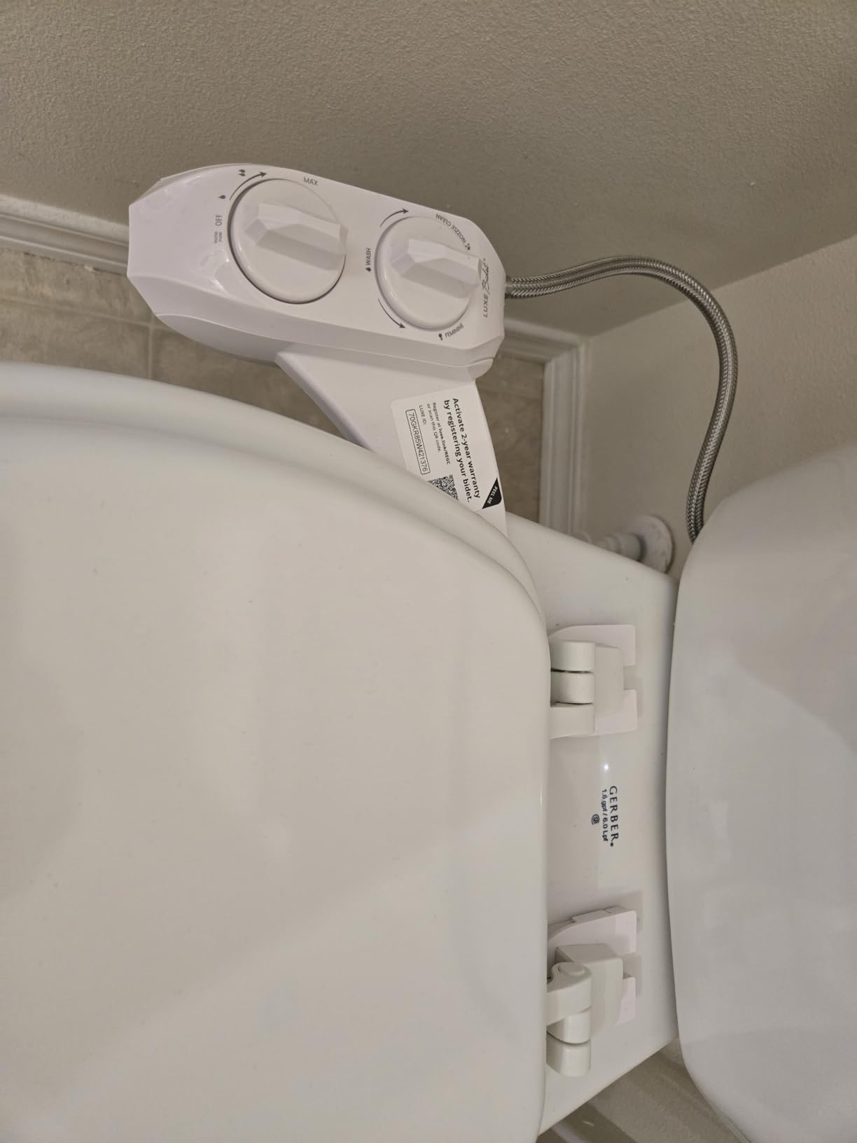 LUXE Bidet NEO 185 Plus - Dual Nozzle, Non-Electric Bidet Attachment for Toilet Seat, Patented Slide-In Install, 360° Self-Clean, EZ-Lift to Clean, Feminine & Rear Wash (Chrome) customer photo 1