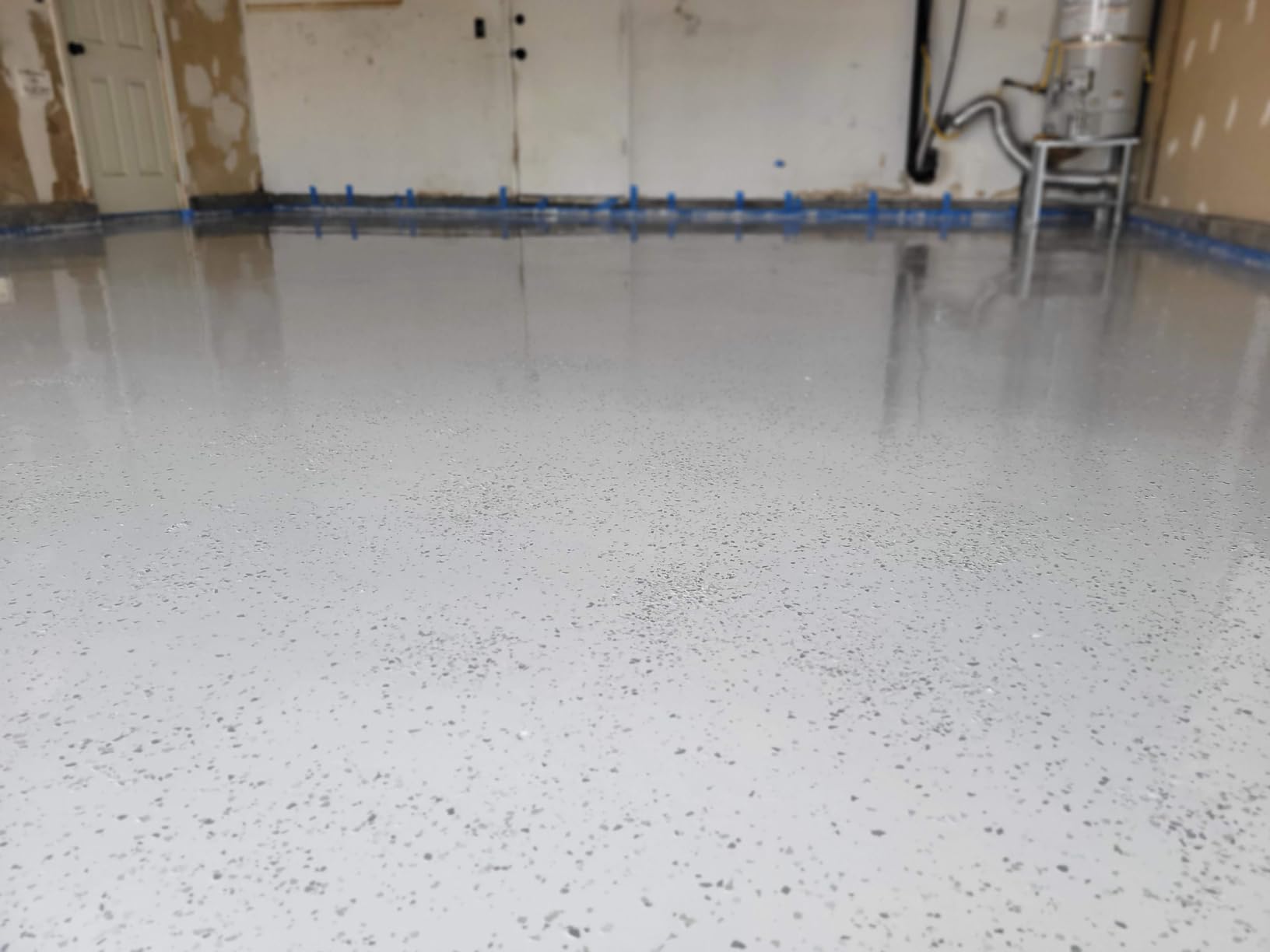 ArmorPoxy Garage Epoxy Floor Kit - 100% Solids - 2 Part Industrial-Grade Coating w/UltraGlaze Topcoat | DIY Slip & Hot Tire Resistant | 300 Sq Ft - Designer Gray - 17 pc kit customer photo 1