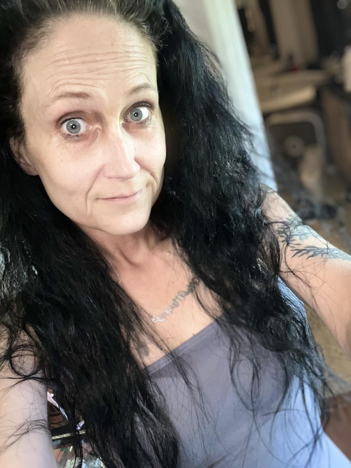 Hot Tools Le Ceramique 1-Pass Flat Iron Hair Straightener | Fast Heating Ceramic Flat Iron | Best Hot Tools Professional Hair Straightener to Lock in Moisture & Shine | (Blush) customer photo 1