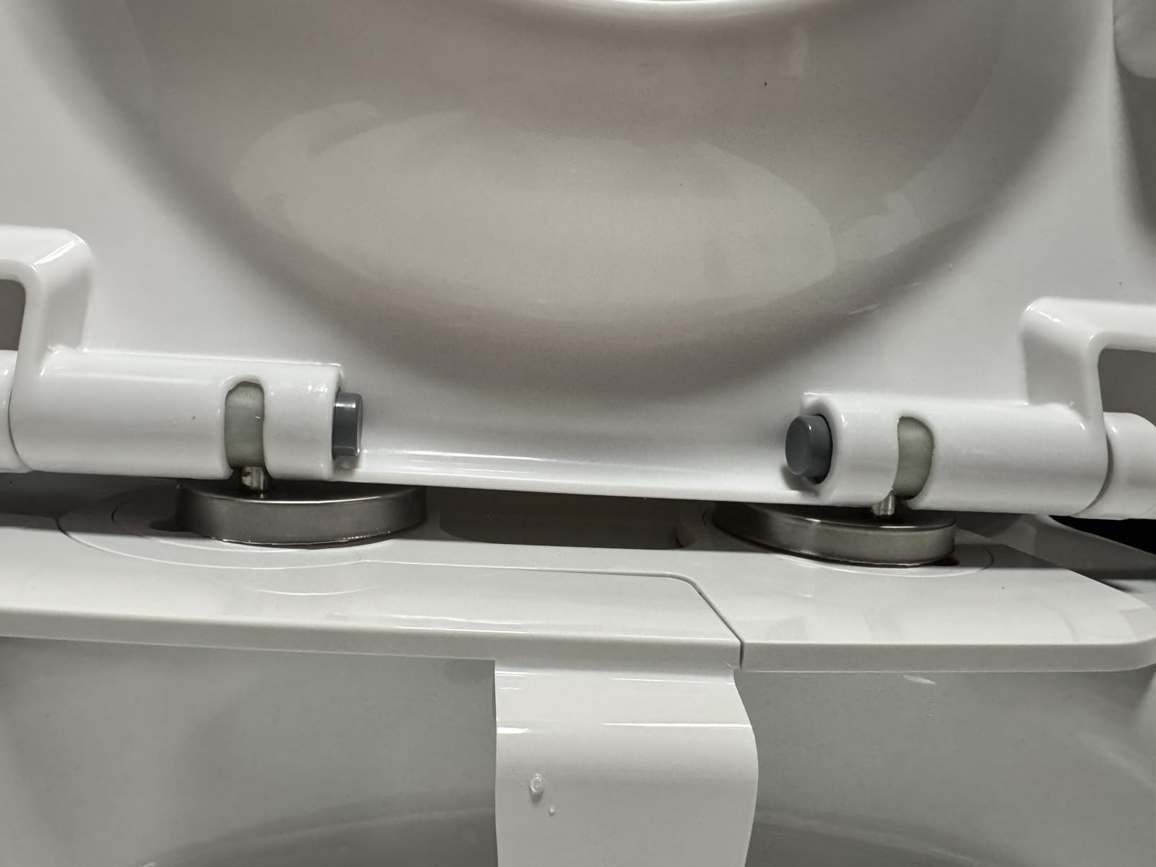 BIGCOW Ultra-Slim Bidet Attachment for Toilet - Dual Nozzle (Frontal & Rear Wash) with Adjustable Cold Water Pressure and Stainless Steel Inlet - Hygienic Solution for Fresh Cleanliness, Silver customer photo 2