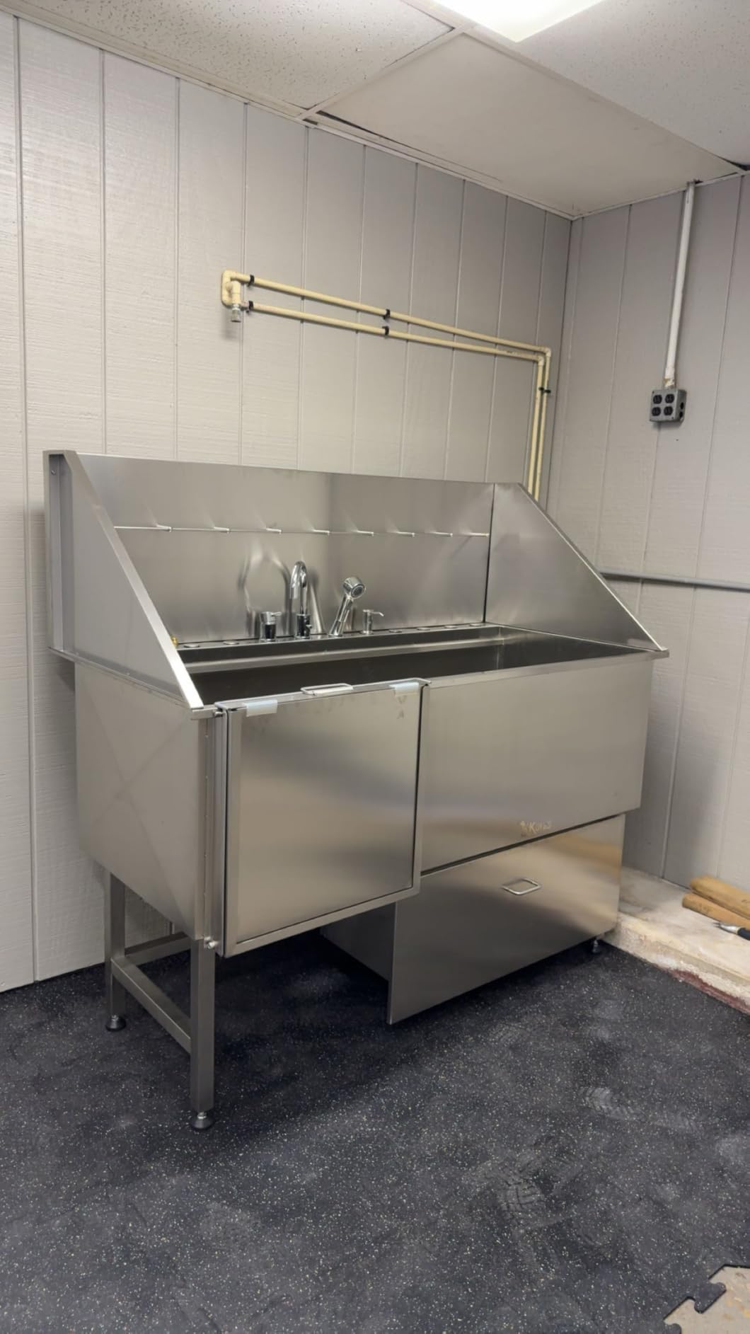KANIS Professional Dog Washing Station - 304 Stainless Steel Pet Wash Sink & Grooming Bathtub w/Shower, Floor Grates and Storage for Large, Medium & Small Pets (1 Drawer - Left Ramp - Silver, 50) customer photo 2