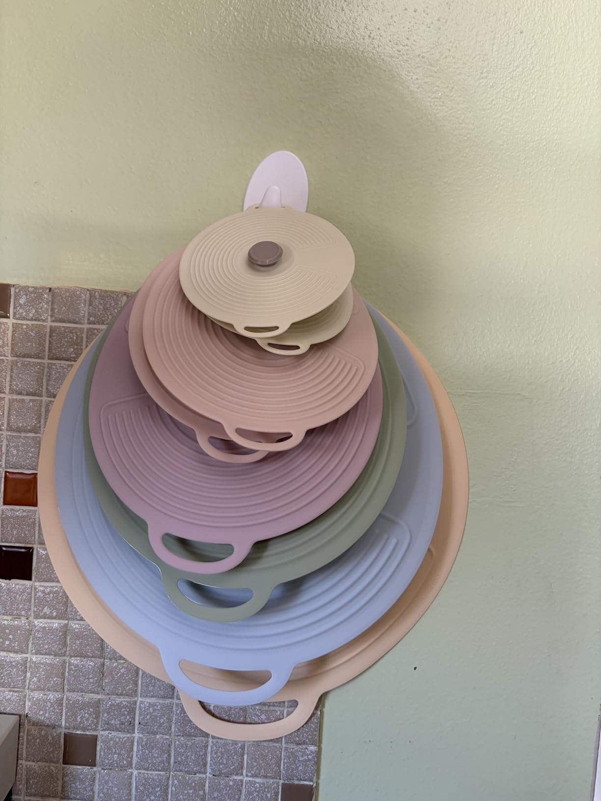 GUANCI Silicone Lids for Bowl 8 Pack, Microwave Splatter Cover with 6 Sizes Reusable Heat Resistant Lids Fits Cups, Bowls, Plates, Pots, Pans, Skillets, Stove Top, Oven, Fridge Dishwasher Safe customer photo 2