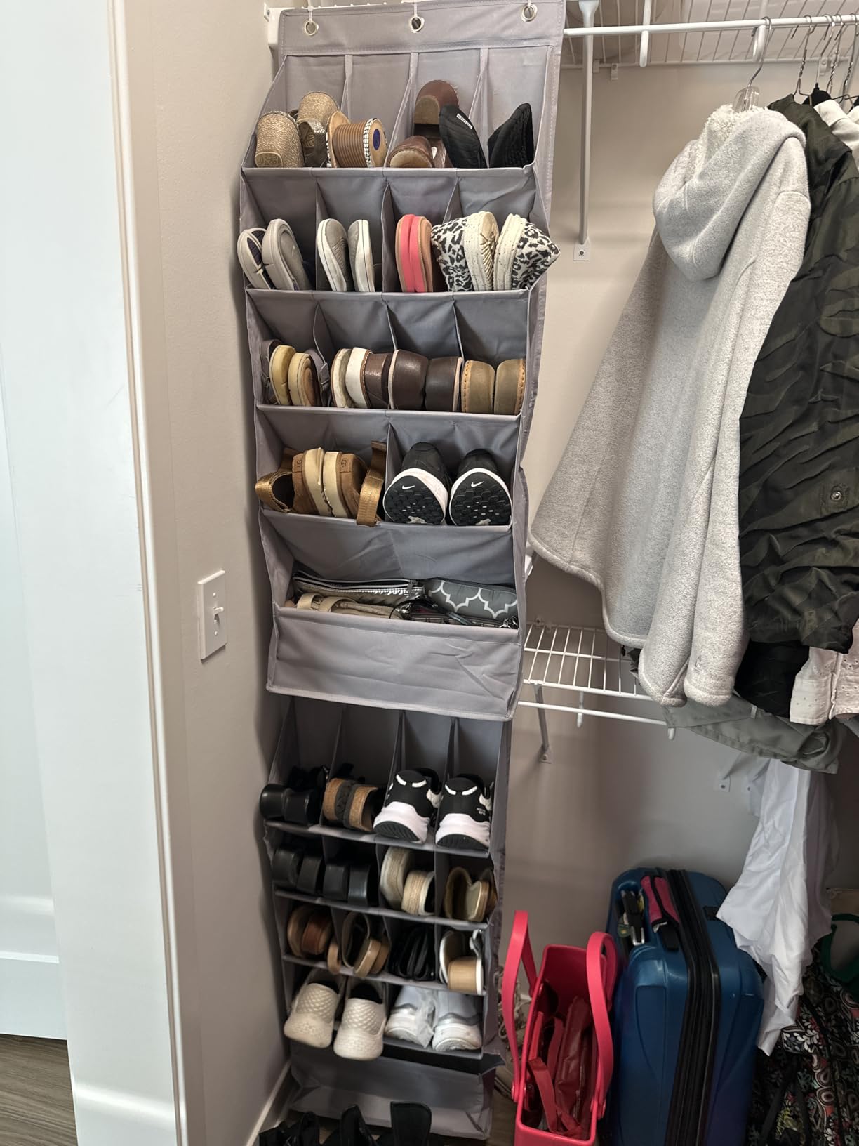 FENTEC 1 Pack Over-the-Door-Shoe-Organizers, Hanging Organizers with Large Pocket Shoe Holder Hanging Shoe Rack for Closet Shoe Organizer for Wall, Over Door Organizer with 15 Pockets Gray customer photo 1