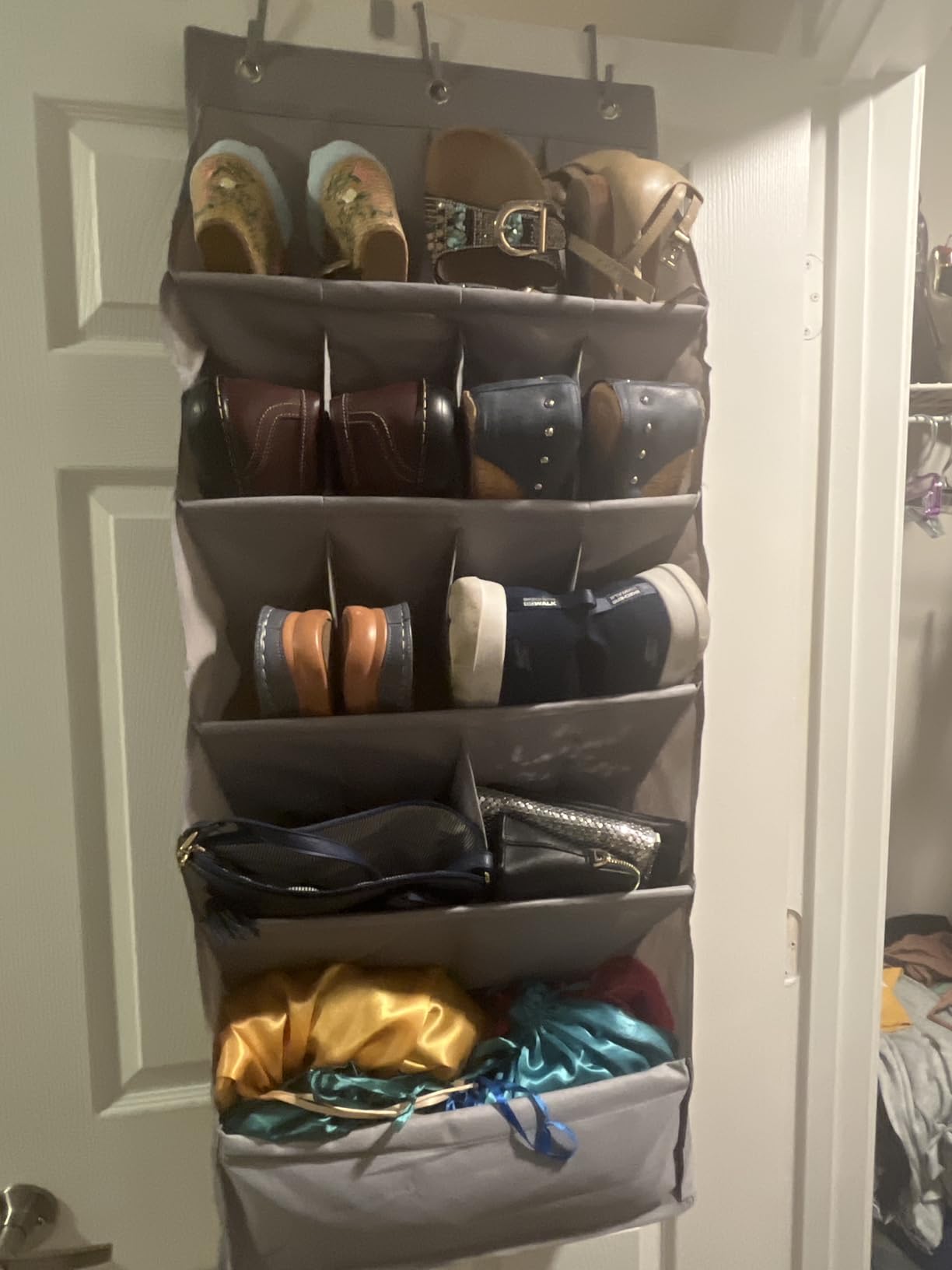 FENTEC 1 Pack Over-the-Door-Shoe-Organizers, Hanging Organizers with Large Pocket Shoe Holder Hanging Shoe Rack for Closet Shoe Organizer for Wall, Over Door Organizer with 15 Pockets Gray customer photo 2