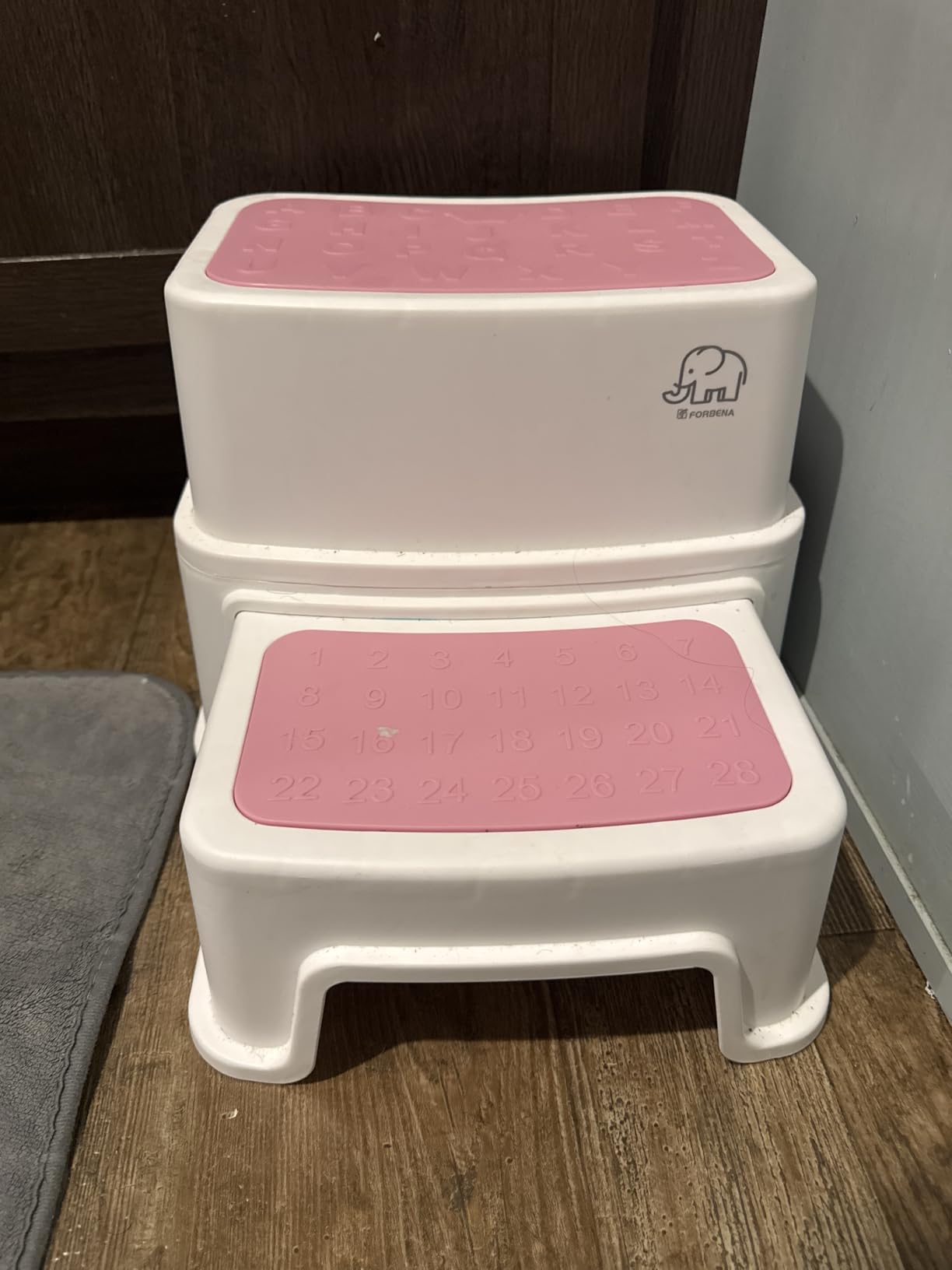 Forbena Toddler Step Stool for Bathroom Sink, 2 Step Stool for Kids Toilet Potty Training, Non-Slip Toddlers Baby Child Kid Plastic Poop Stools with Handle for Kitchen Counter Bed (White-Grey) customer photo 1