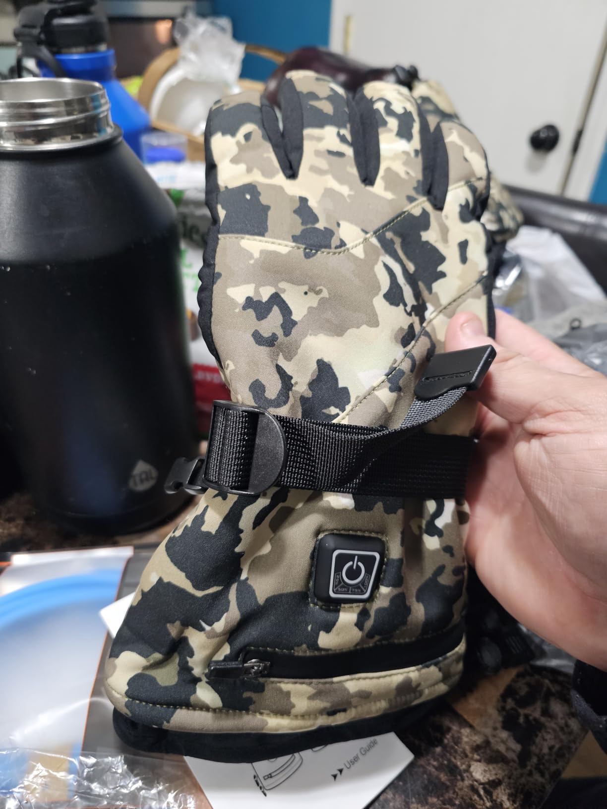 MADETEC Heated Gloves for Men Women, 7.4V 22.2WH Winter Gloves Upgraded Rechargeable Battery, Waterproof & Windproof Electric Heated Glove, Camo Glove for Camping Fishing Hunting Motorcycle customer photo 2