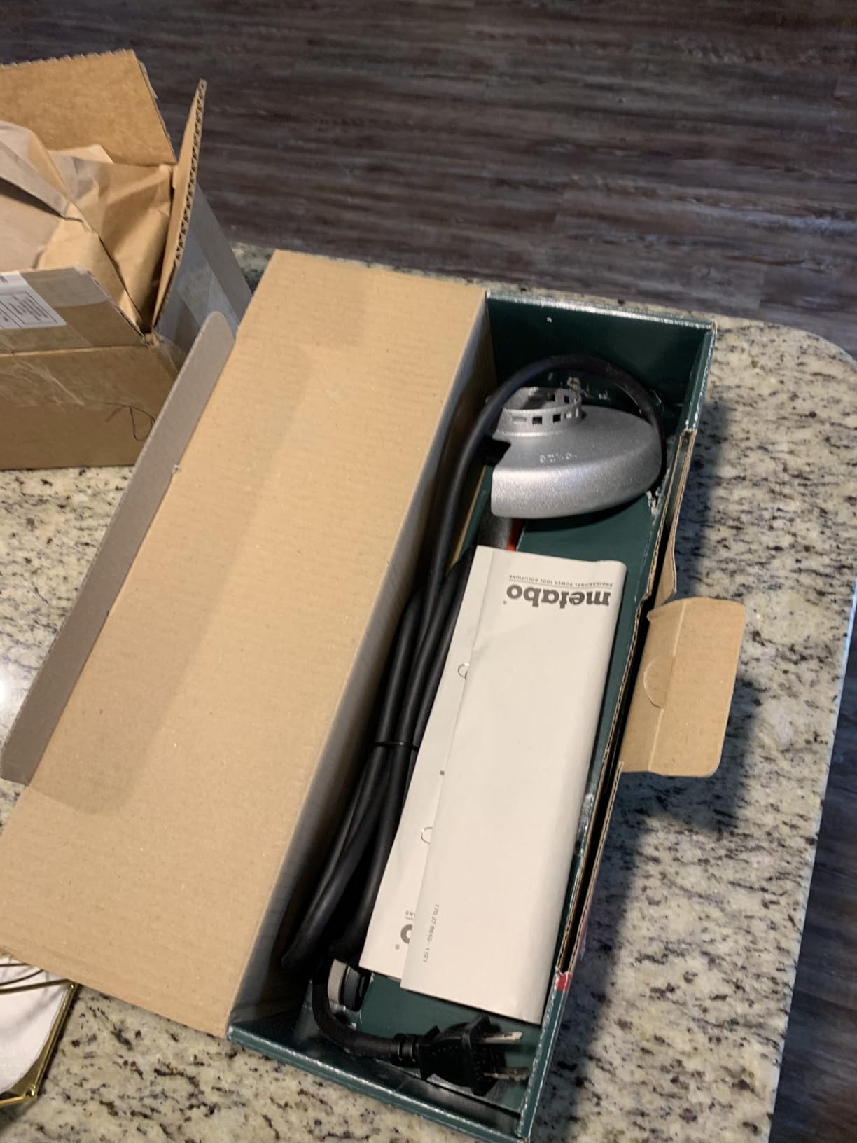 Metabo WP 11-125 Quick 4-1/2-5-Inch Angle Grinder, 11 Amp, 11,000 RPM, Paddle Switch, Made in Germany customer photo 1