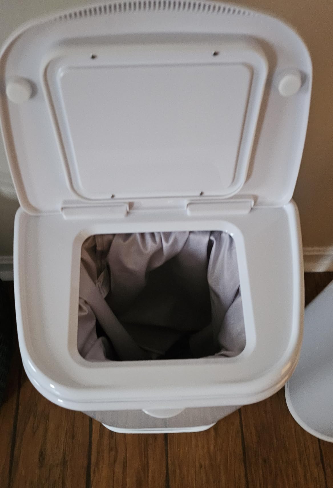 Nora's Nursery Pail Liner for Cloth Diapers - Reusable and Washable - Fits all Standard Diaper Pails - Waterproof Pail Liner with Strap for Diaper Pails, Laundry & Kitchen Garbage Cans (Garden - 2 Pk) customer photo 1