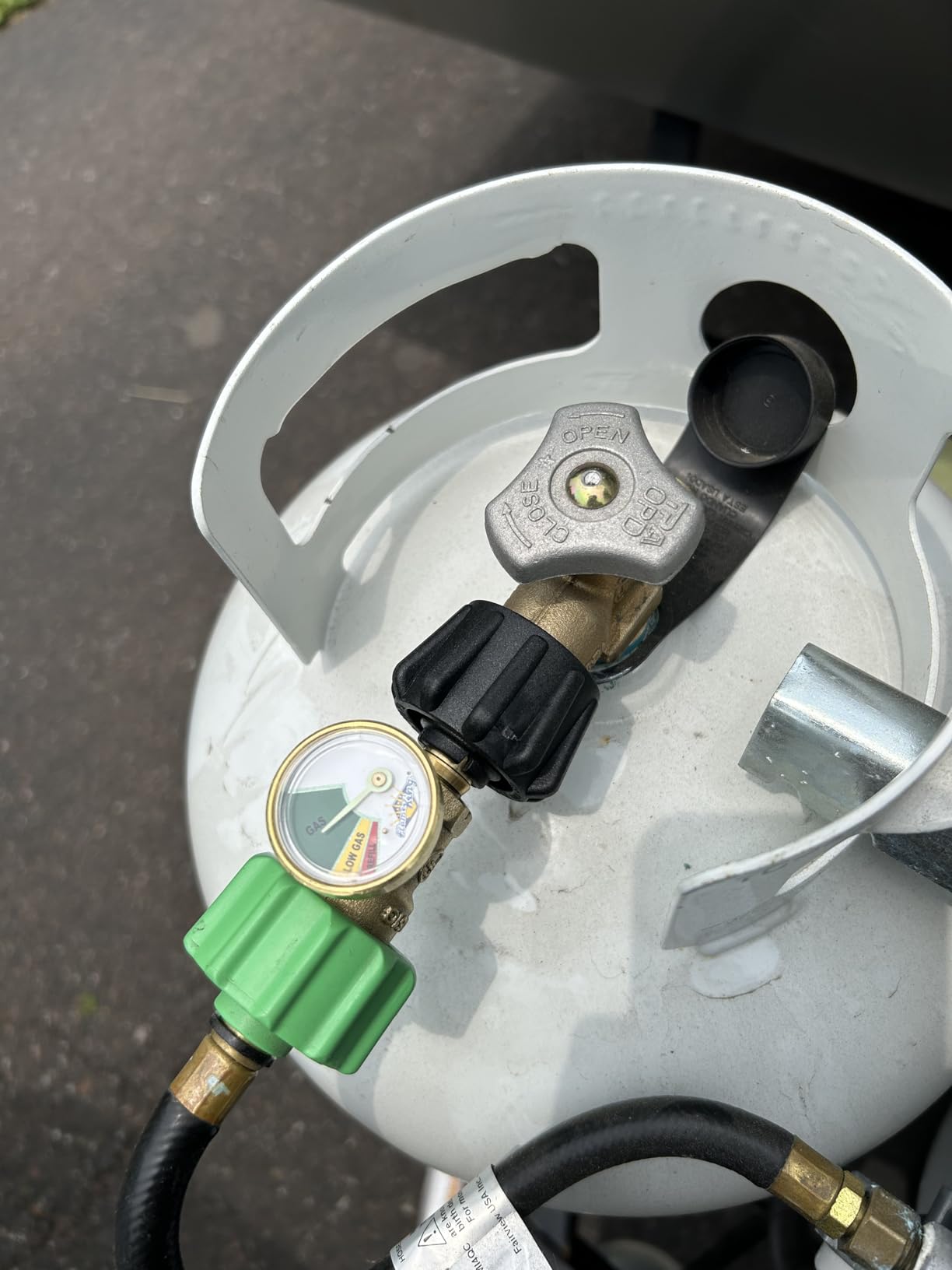 Flame King Propane Tank Gauge Level Indicator, Gas Pressure Meter, Color Coded & Glows in The Dark, Universal for All Cylinders, Solid Brass (2-Pack) customer photo 1