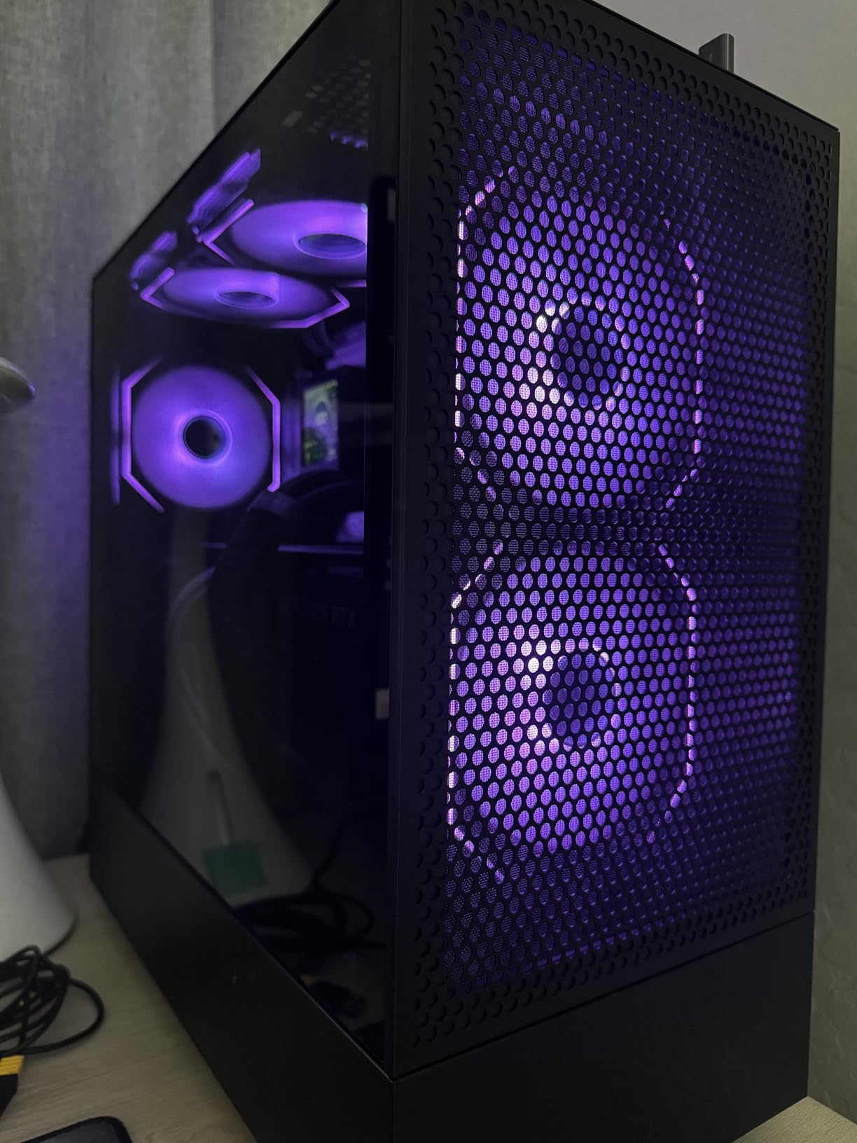 Lian Li UNI Fan SL-Infinity 140-Single Pack-ARGB Fan-Infinity Mirror-Daisy-Chain Design-Customizable Lighting Effects-Without Controller-Black customer photo 2