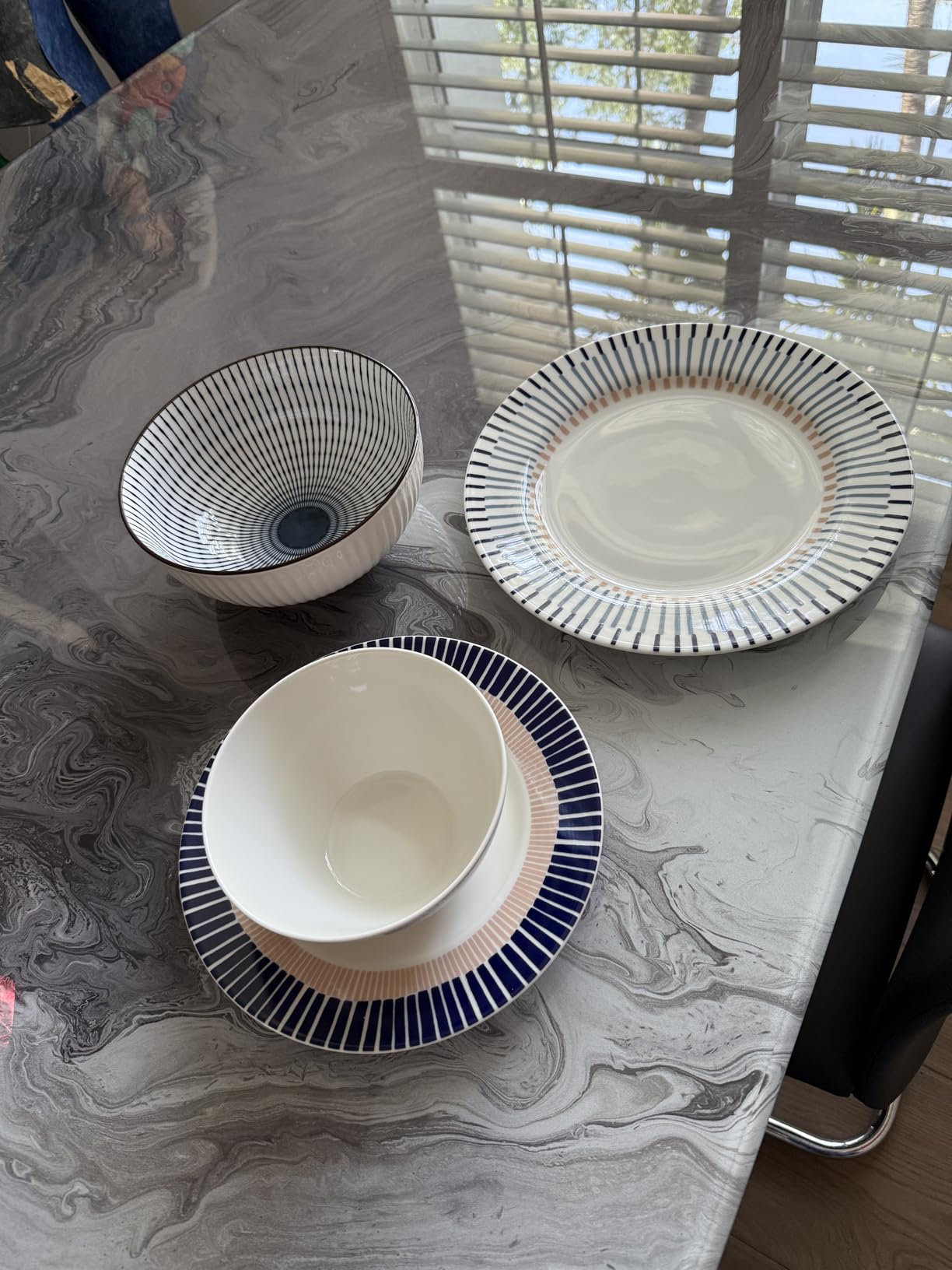 Houlu 60 oz Pho Bowls, Large Soup Bowl, Japanese Ramen Bowl Set, 8 inches Big Porcelain Bowls Set of 3, Floral Pattern customer photo 2