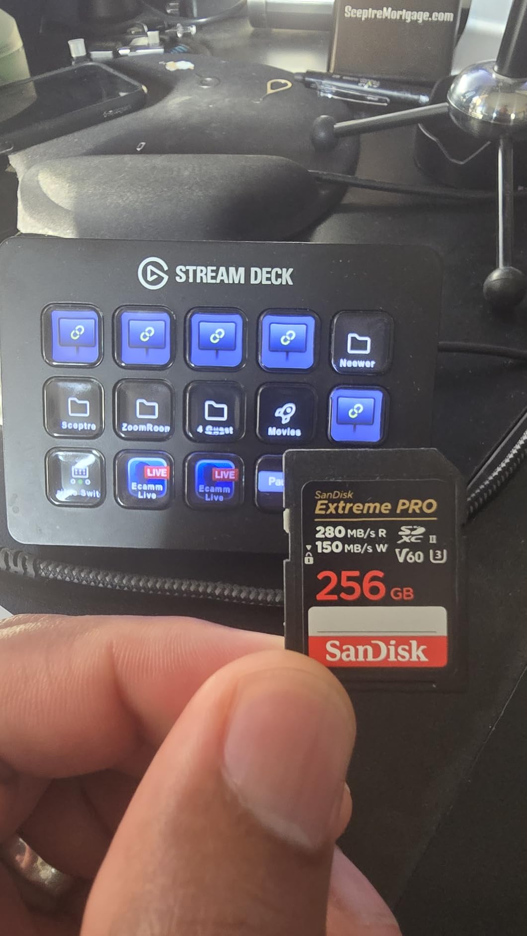 256GB Extreme PRO SDXC UHS-II Memory Card - C10, U3, V60, 6K, 4K UHD customer photo 2