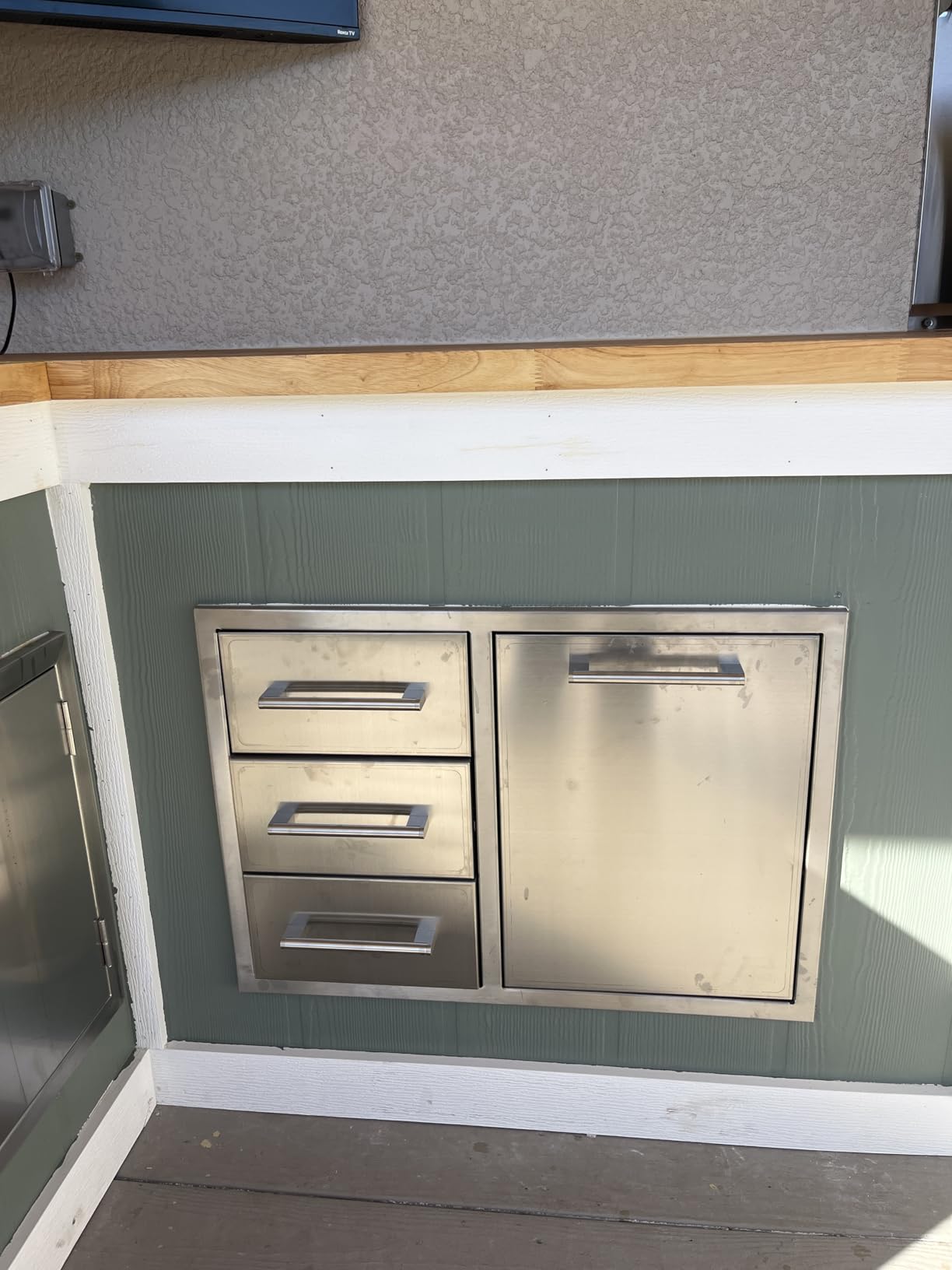 Outdoor Kitchen Drawer Combo, BBQ Access Trash Drawer Combo with Triple Stainless Steel Drawers customer photo 1