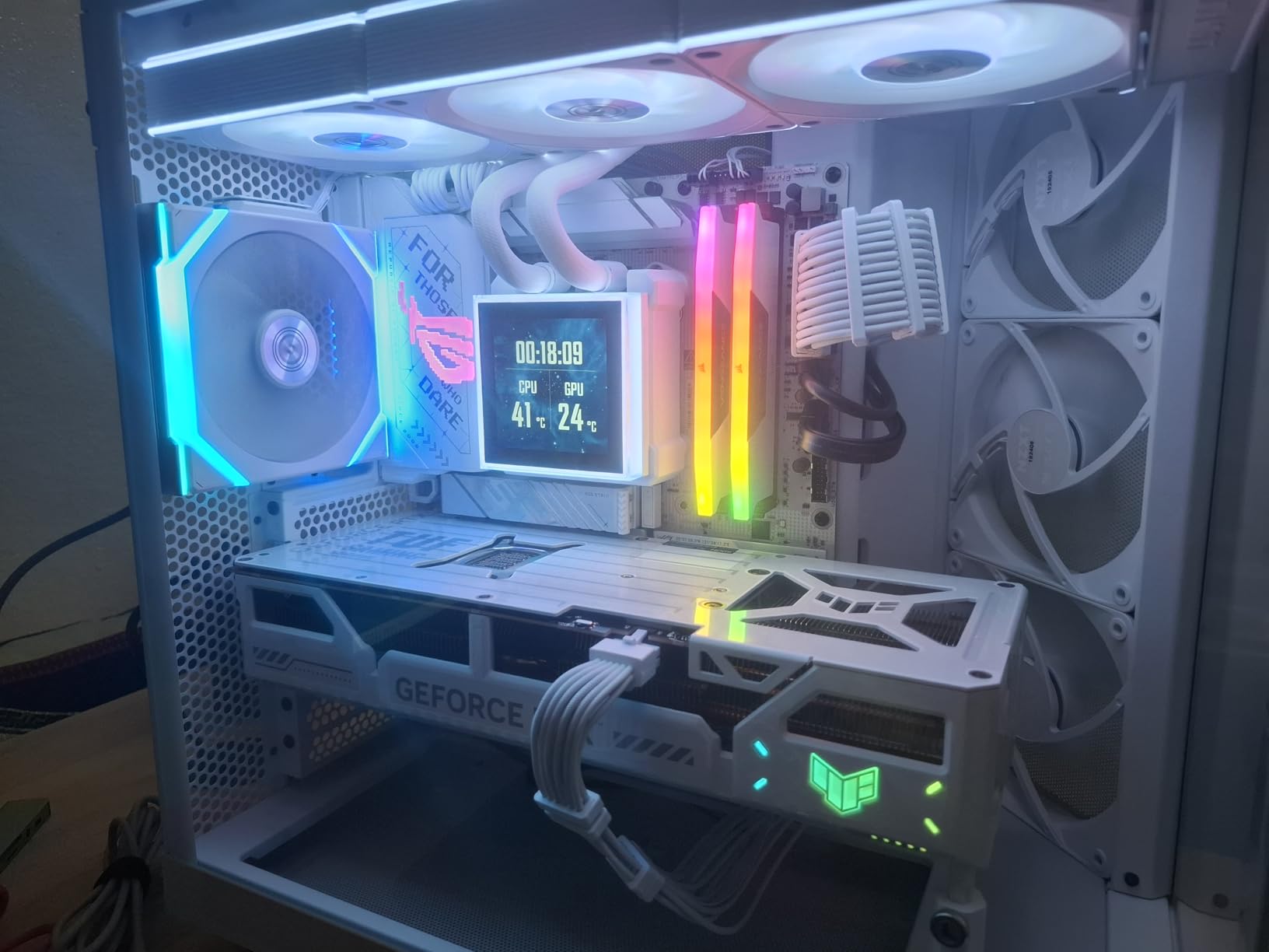 CORSAIR Vengeance RGB DDR5 RAM 32GB (2x16GB) Up to 6000MHz CL36-44-44-96 1.35V Intel XMP 3.0 Computer Memory - Black (CMH32GX5M2E6000C36) customer photo 2