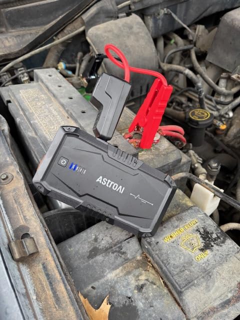 AstroAI S8 Car Battery Jump Starter, Car Jumper Starter Battery Pack for Up to 6.0L Gas & 3.0L Diesel Engines, 12V Portable Jump Box with 3 Modes Flashlight customer photo 1
