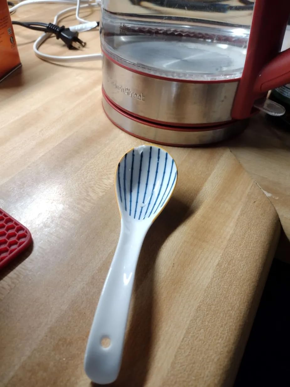 IQCWOOD Ceramic Asian Soup Spoons, Blue and White Japanese Spoon for Soup Rice Ramen Pho Wonton Dumpling Miso, Deep Oval Hook Design customer photo 2