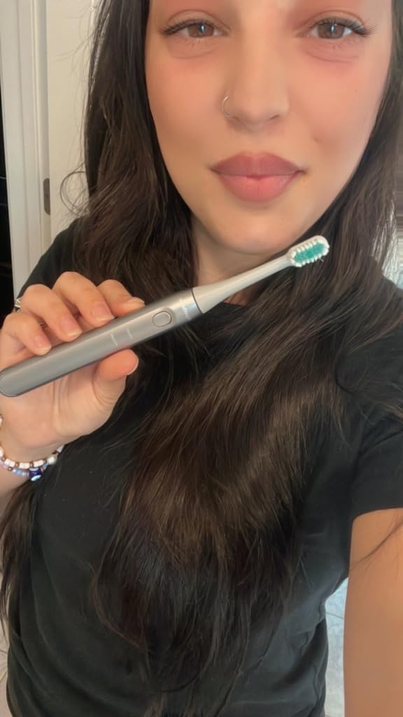 Aquasonic Icon ADA-Accepted Rechargeable Toothbrush | Magnetic Holder & Slim Travel Case | 2 Brushing Modes & Smart Timers | Gentle Micro-Vibrations (Lilac) customer photo 1