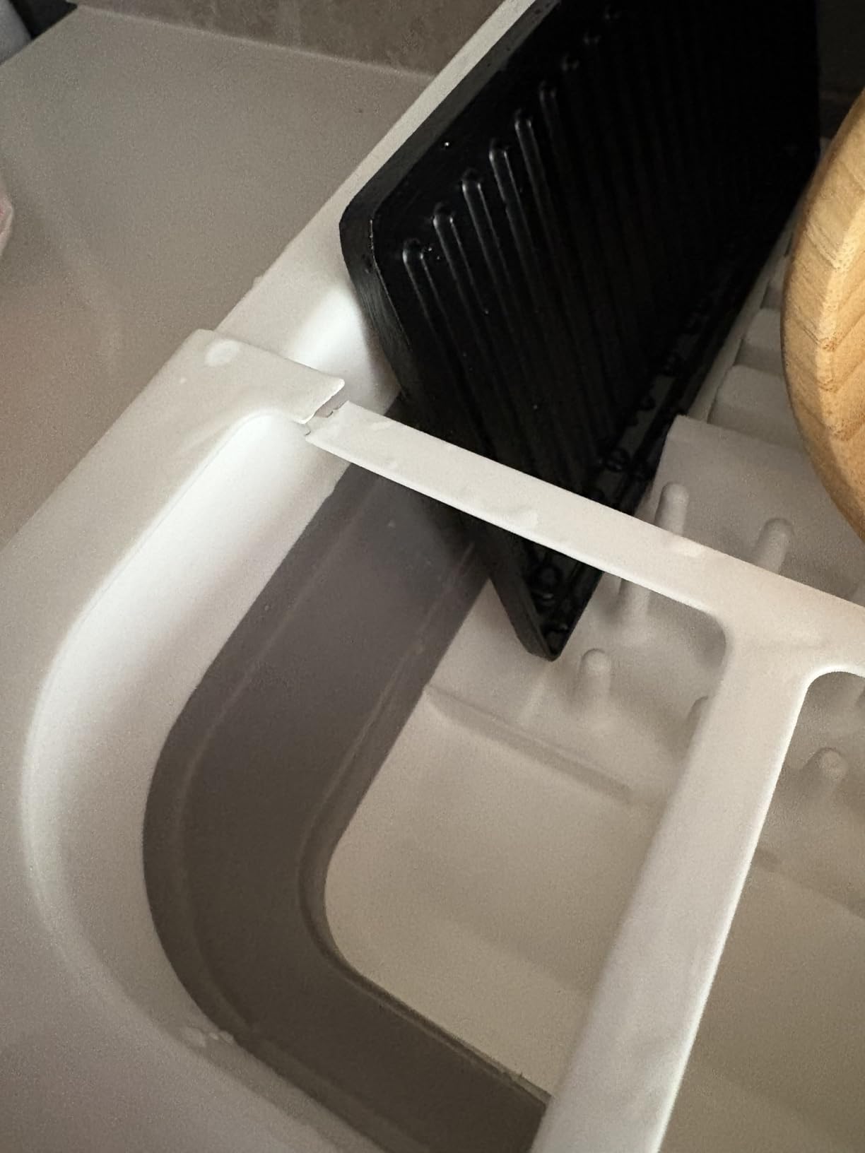 Goderewild Collapsible Dish Drying Rack with Rotating Drain & Plug, Space-Saving Dish Drainers for Kitchen Counter, Portable Dish Rack Over Sink Drying Dinnerware, Travel Trailer RV Camping Essentials customer photo 2
