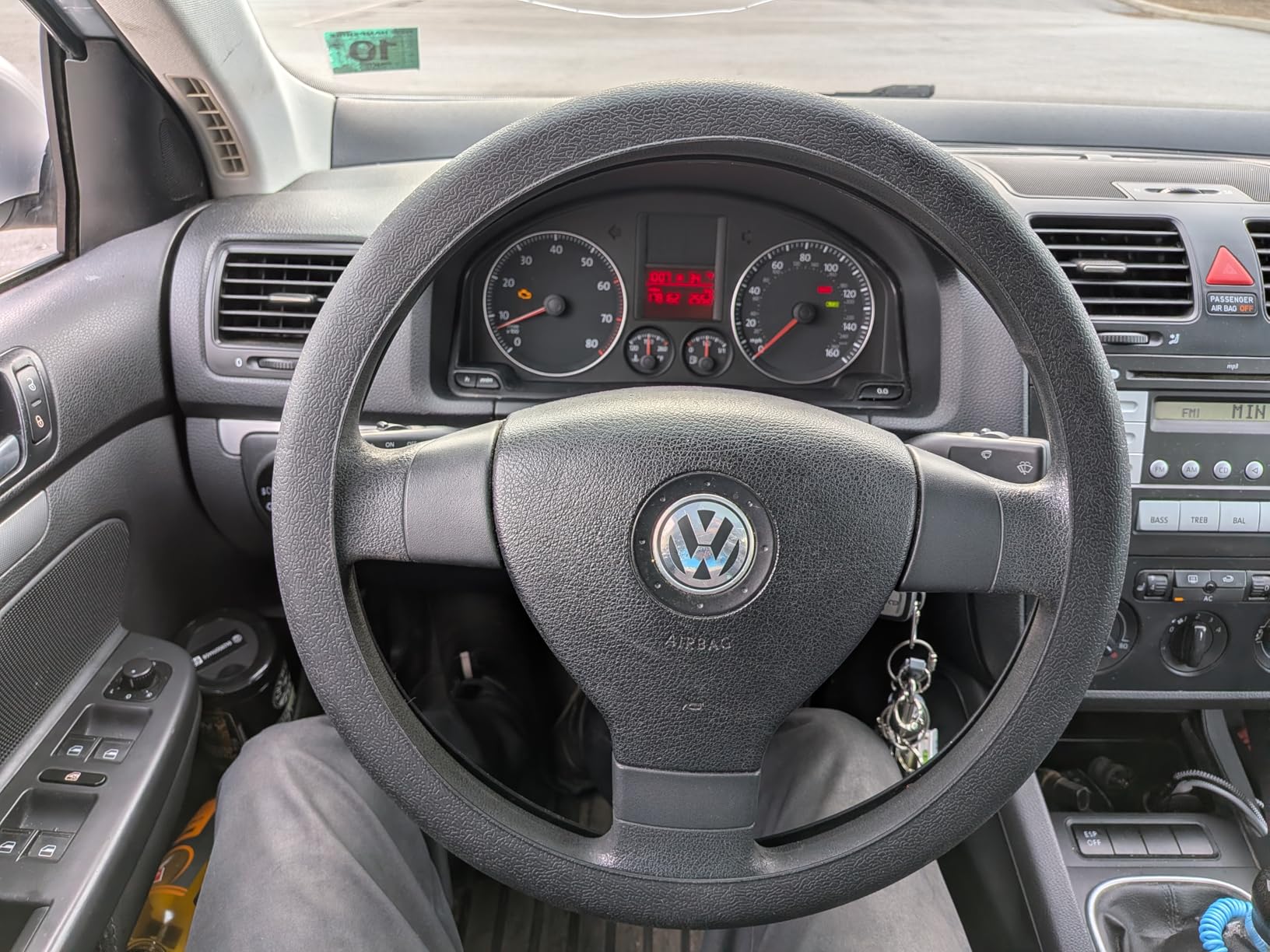 LRITER Car Steering Wheel Cover, Non-Slip Silicone Material, Multiple Color Choices, Universal Auto Parts Steering Wheel Cover, Suitable for Most Cars (Black) customer photo 1
