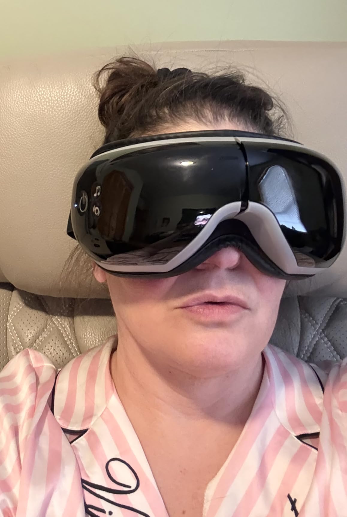 RENPHO Eye Massager with Heat and Cooling Voice Control, FSA Eligible HSA, Massaging Eye Mask for Migraine Headache Dry Eyes and Stress Relief - Eyeris 3 customer photo 2