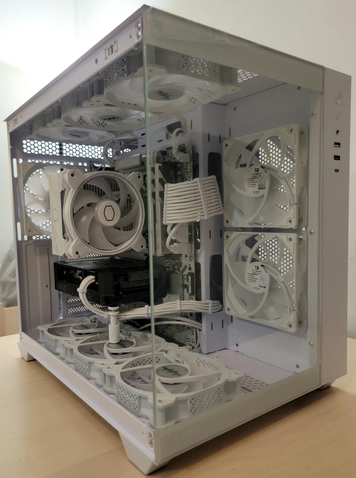 MUSETEX ATX PC Case, 6 PWM ARGB Fans Pre-Installed, 360MM RAD Support, Type-C Gaming PC Case, 270° Full View Tempered Glass Mid Tower, Pure White ATX Computer Case, Y6 customer photo 2
