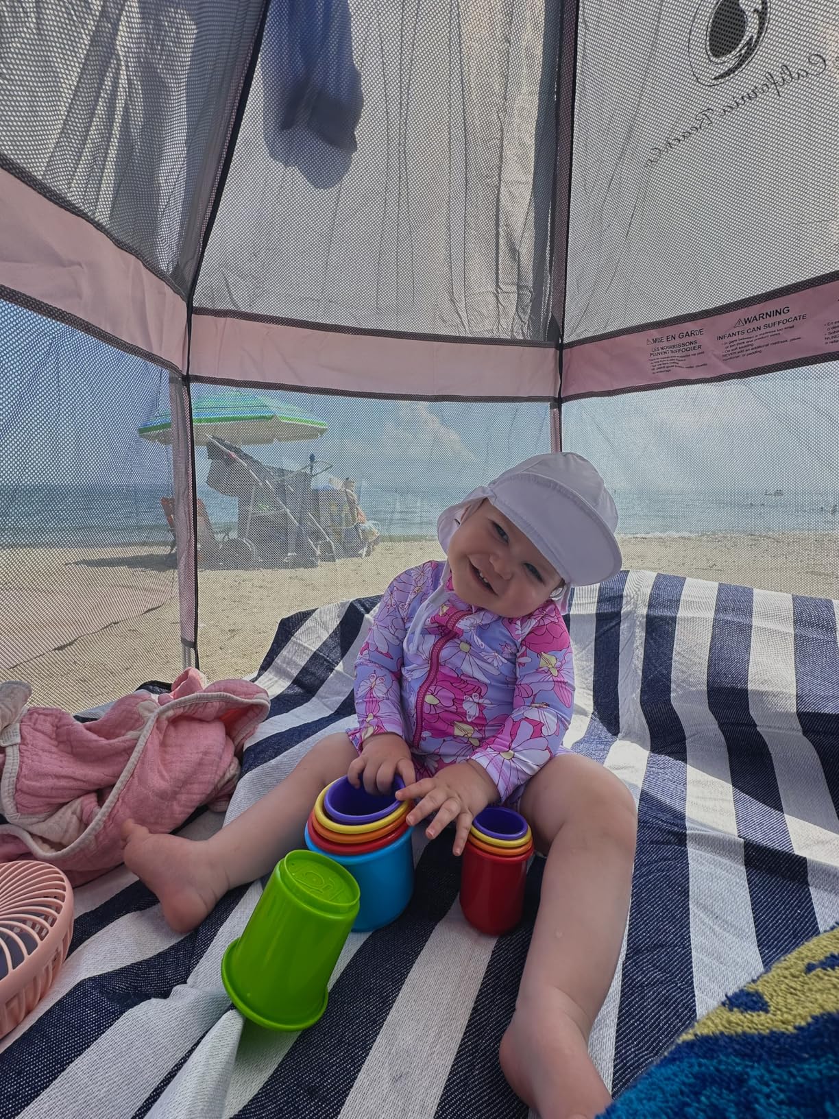 POP 'N GO Playpen - Indoor & Outdoor Baby Playpen for Babies and Toddlers - Baby Beach Tent, Foldable, Portable W/Canopy, Travel Bag, & Mosquito Net - Pop Up Pack and Play Tent (Black) customer photo 2